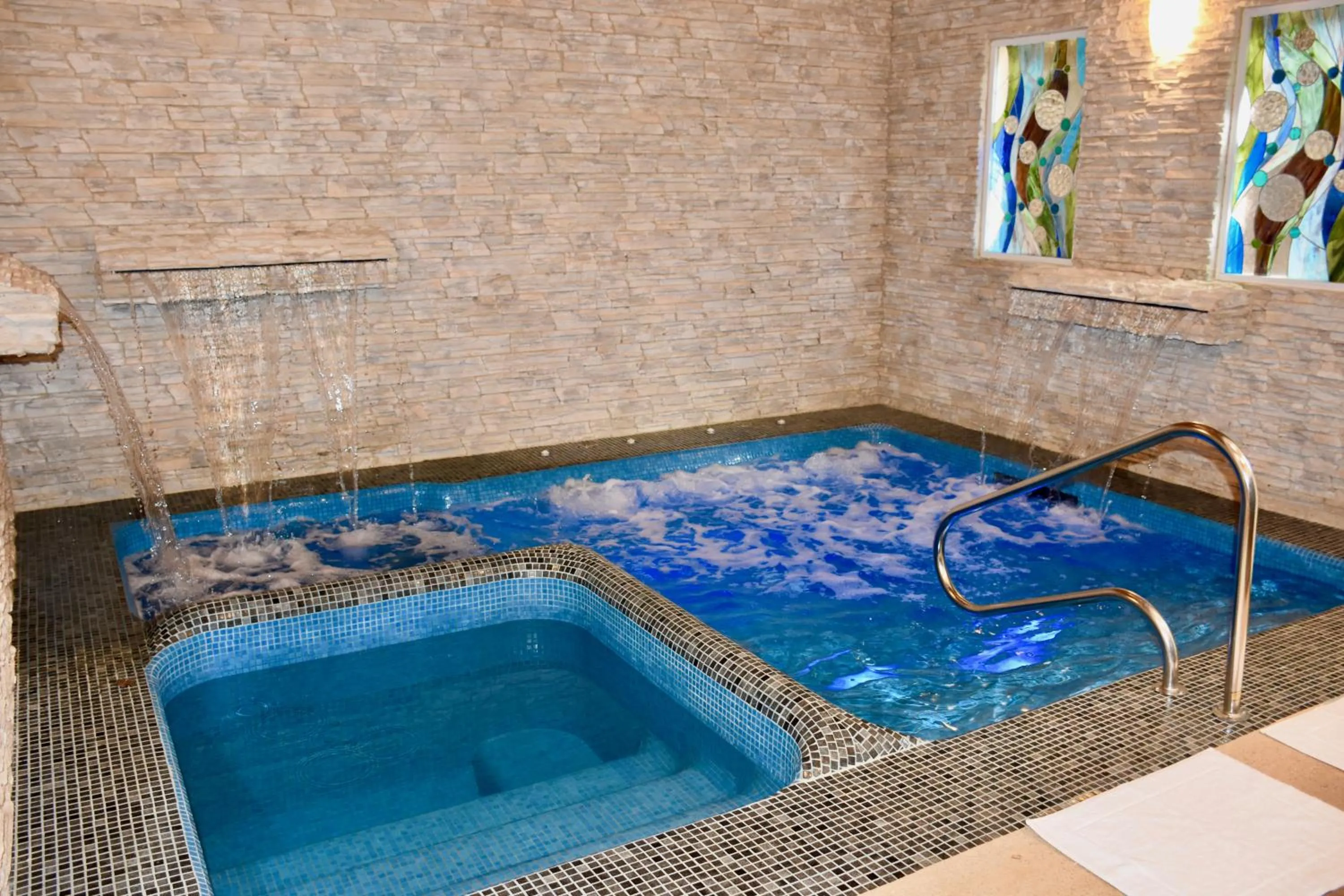 Hot Spring Bath in La Buena Vibra Wellness Resort & Spa