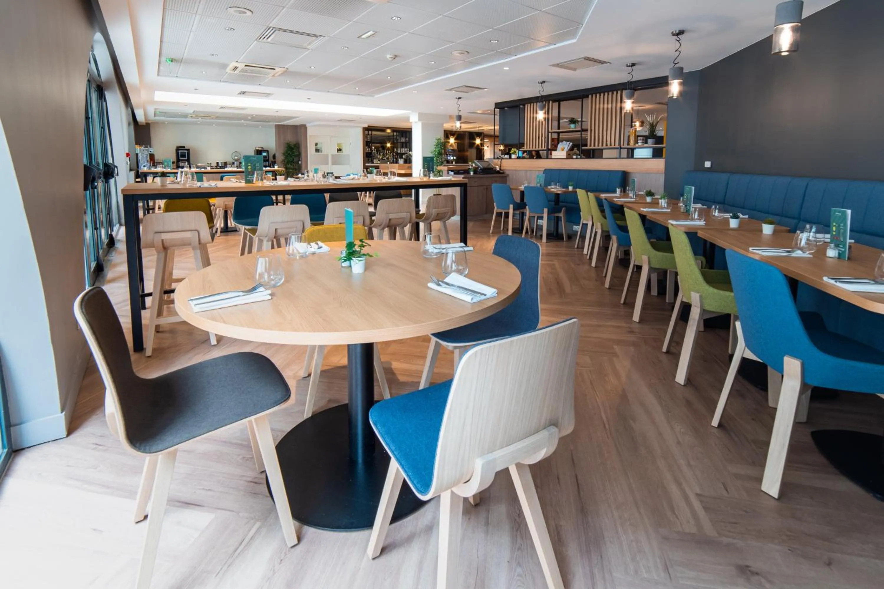 Restaurant/places to eat in Holiday Inn Lyon Vaise by IHG
