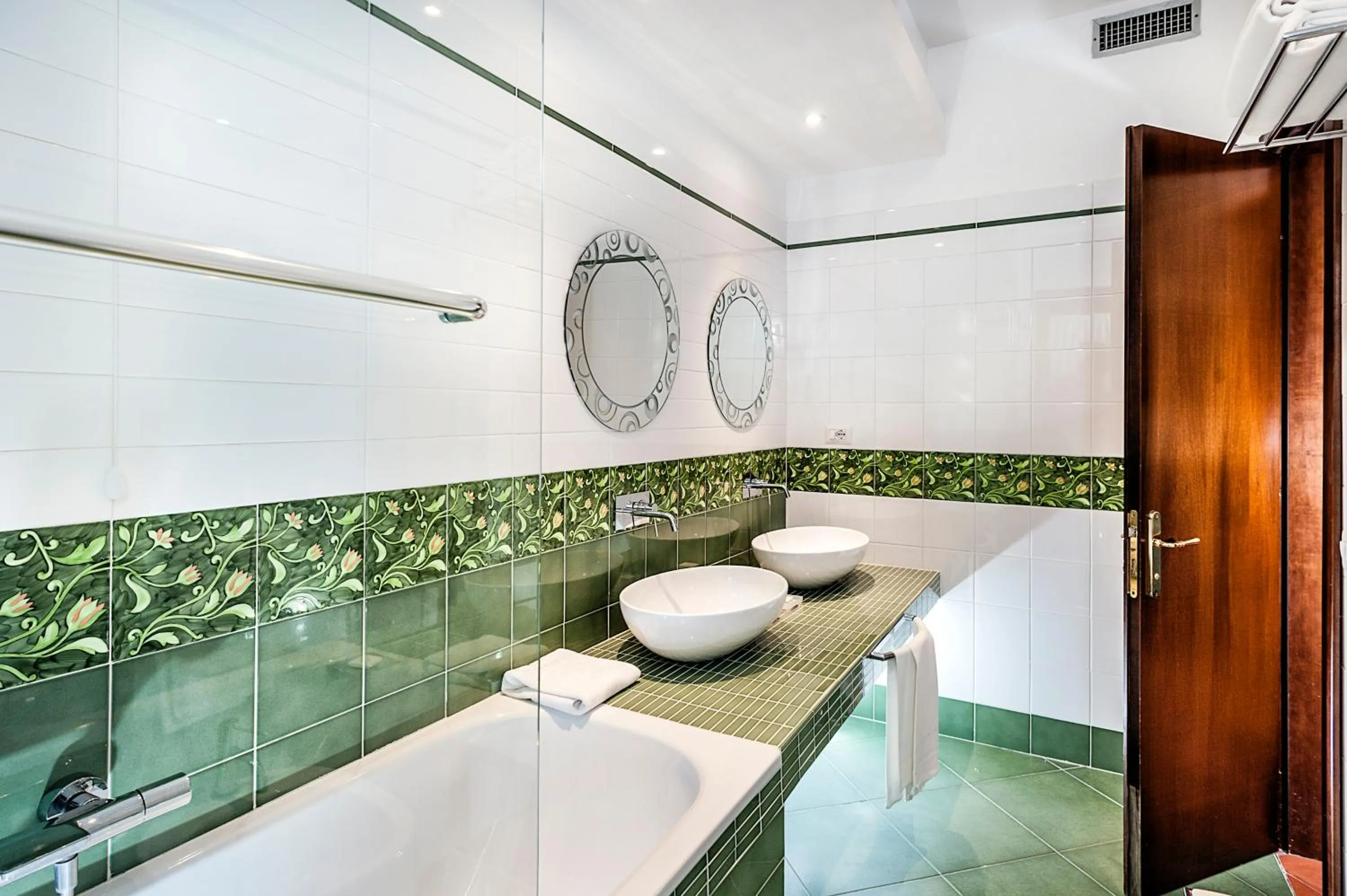 Bathroom in Hotel Sirius