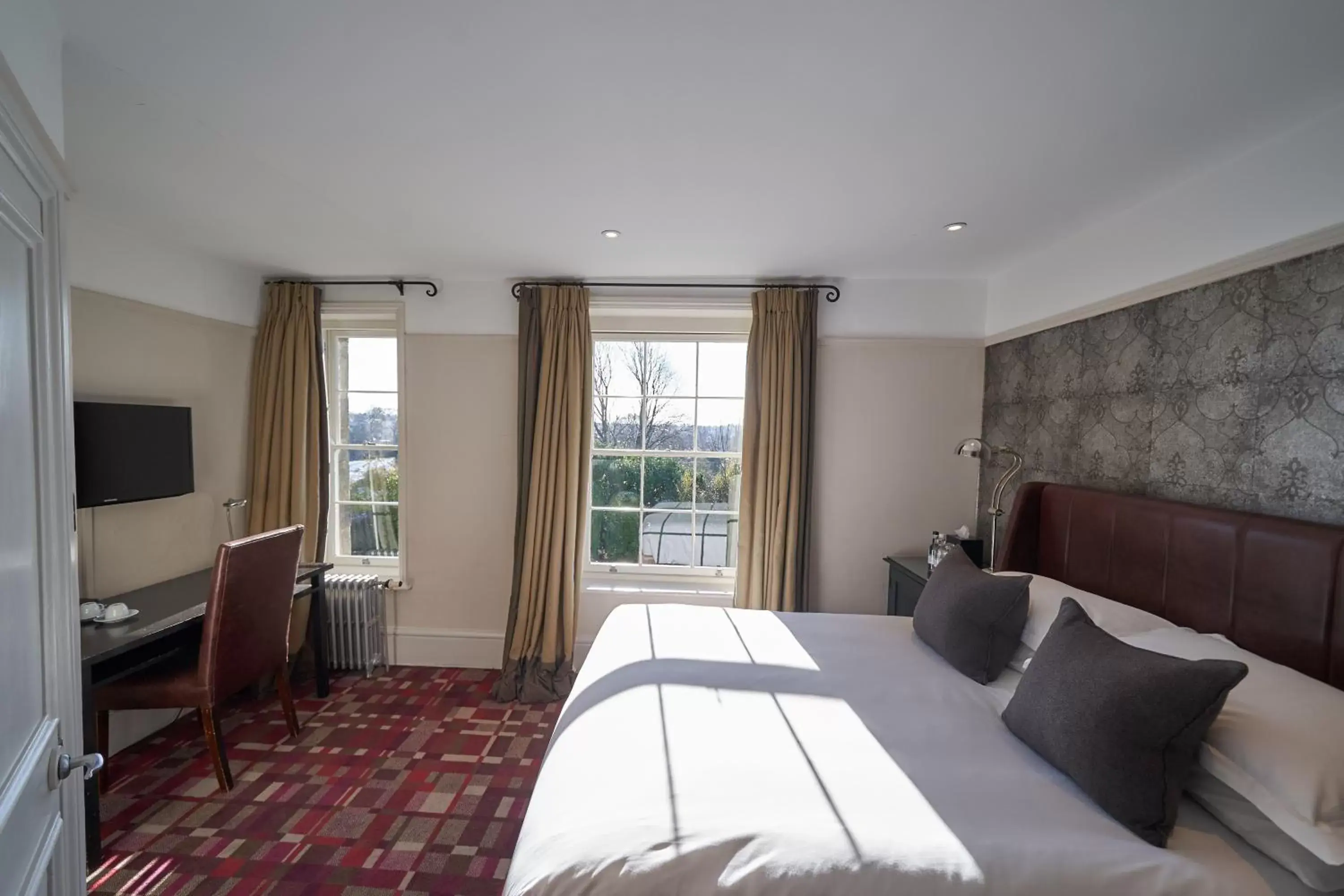Classic Room in Hotel Du Vin & Bistro Tunbridge Wells Classic Room in Hotel Du Vin & Bistro Tunbridge Wells