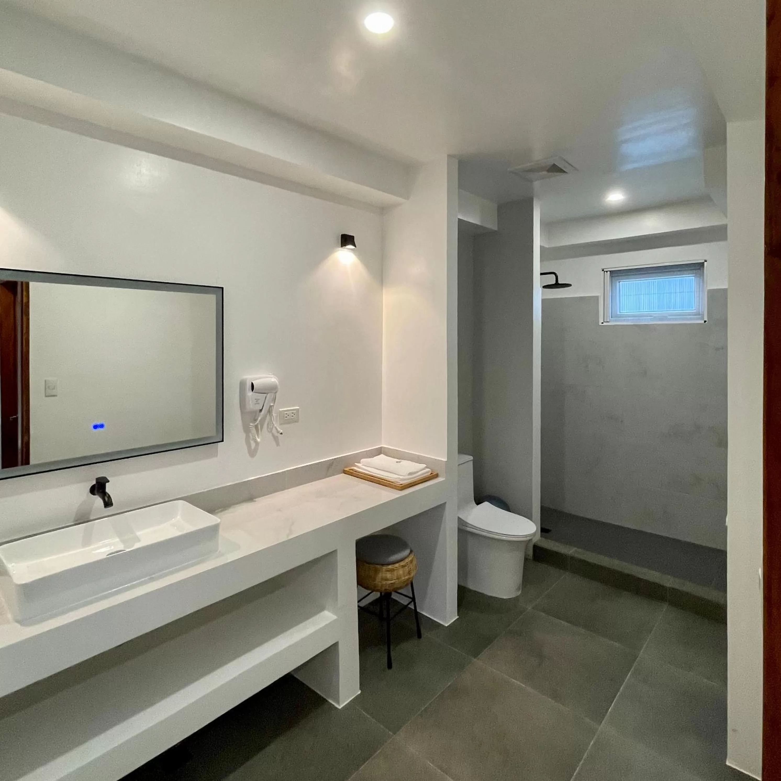 Shower in Bathala Resort