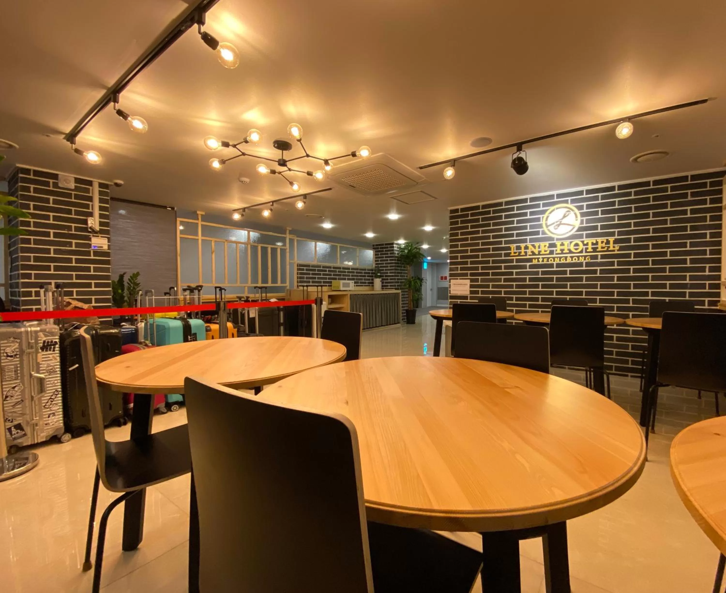 Restaurant/places to eat in Line Hotel Myeongdong