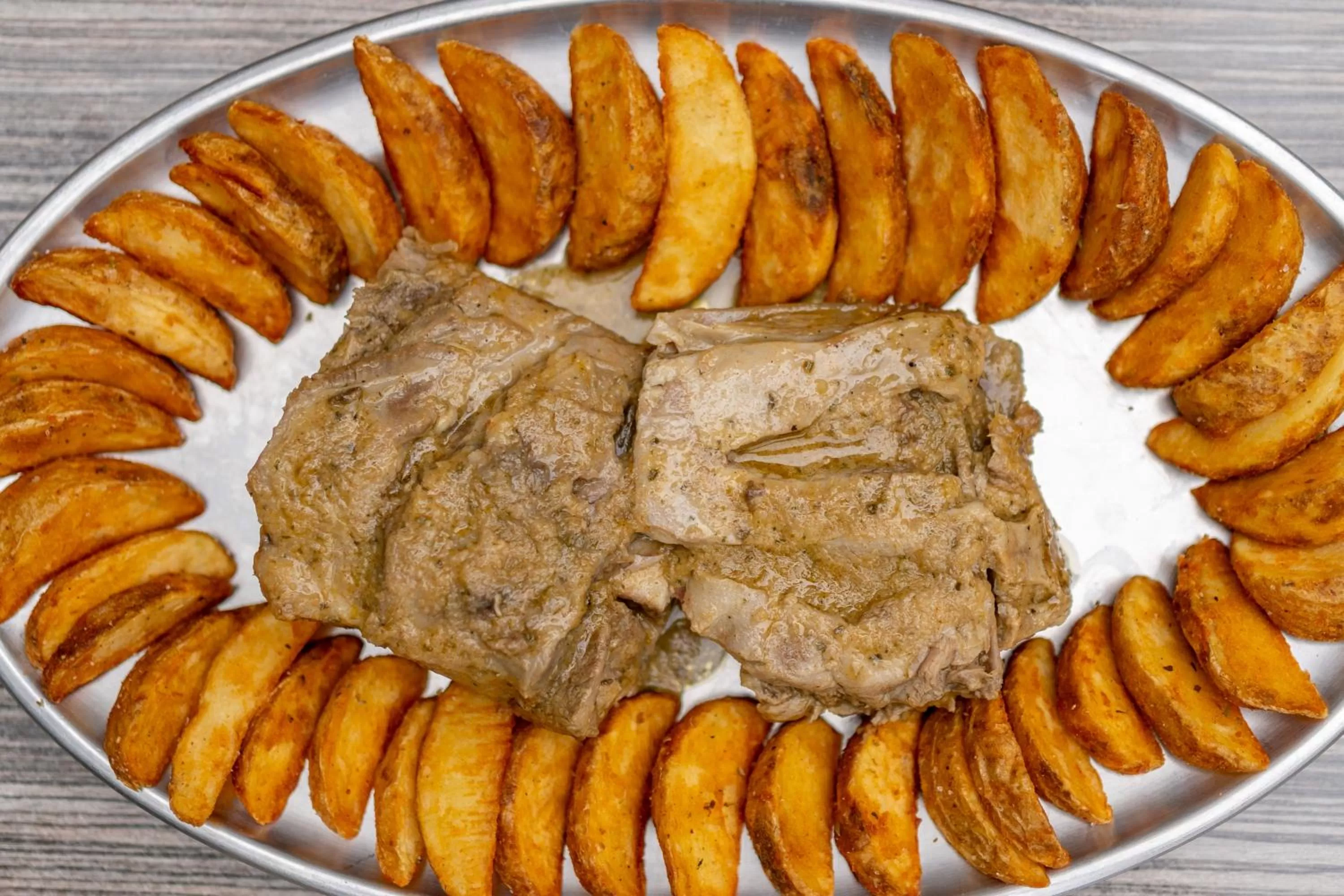 Food and drinks in Apartamentos Royal Life