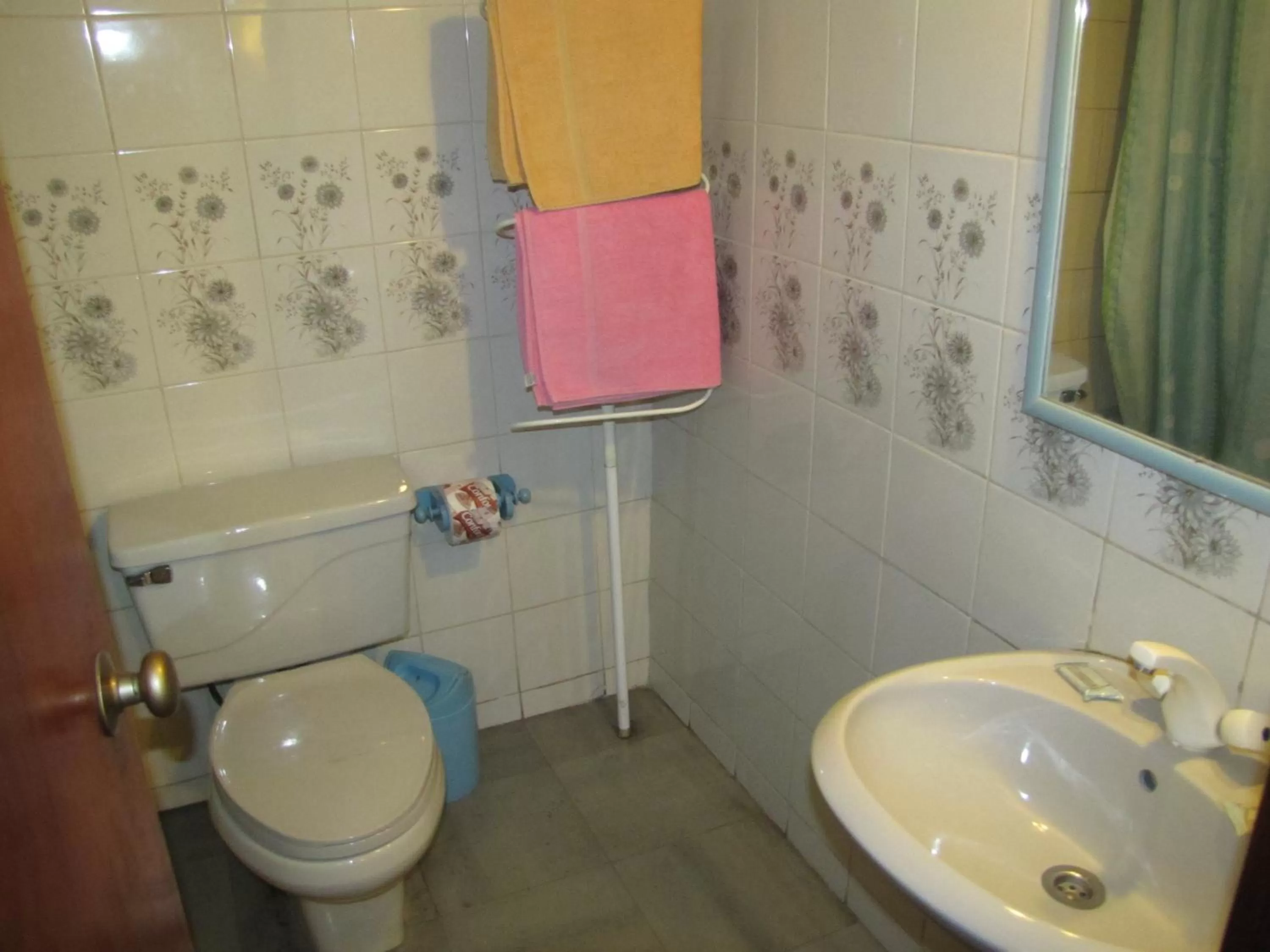 Bathroom in Hotel Rio