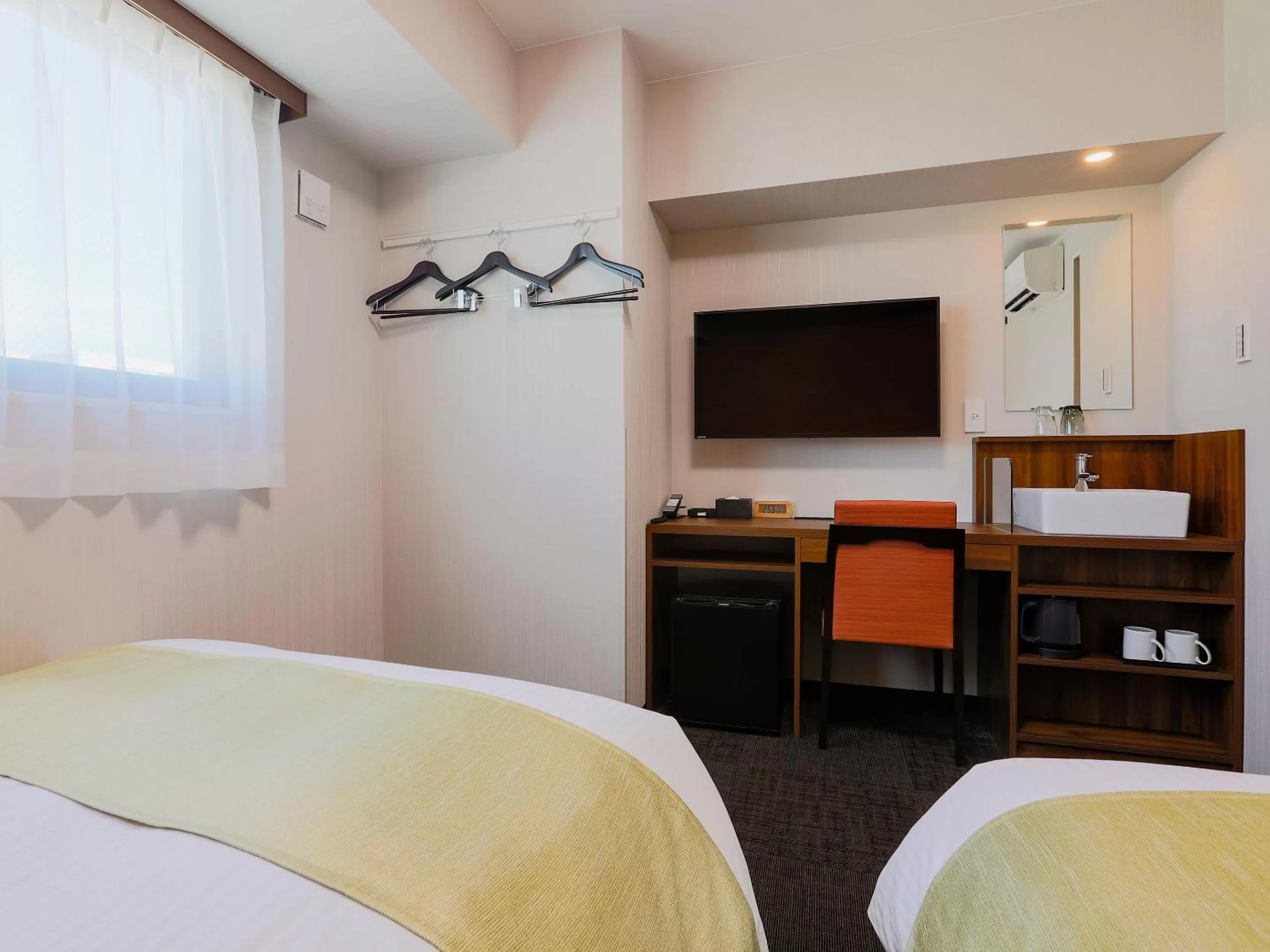 Photo of the whole room, Bed in KOKO HOTEL Takamatsu - formerly Hotel Wing Takamatsu