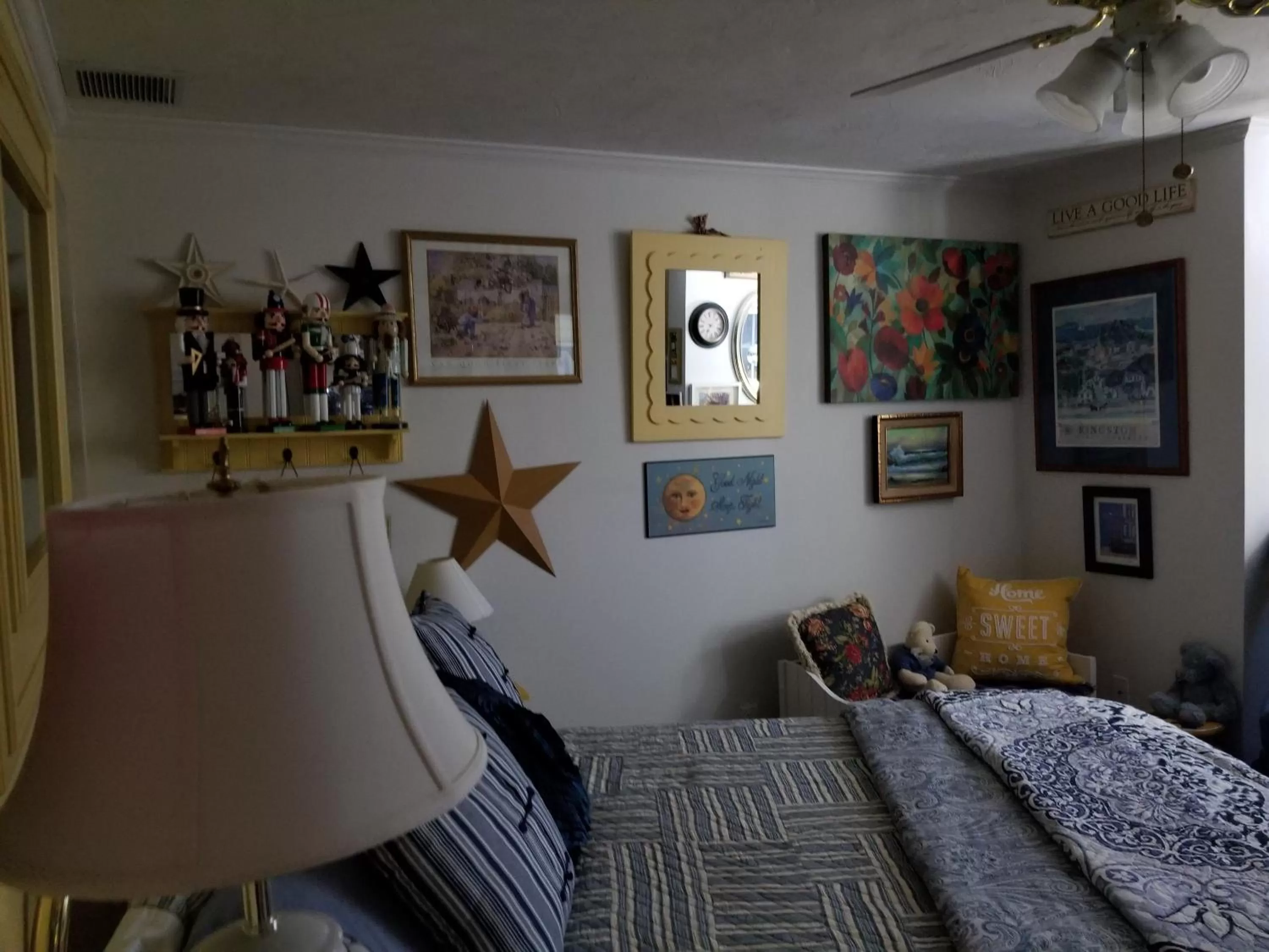 Inn 38 Oak Bluff Circle