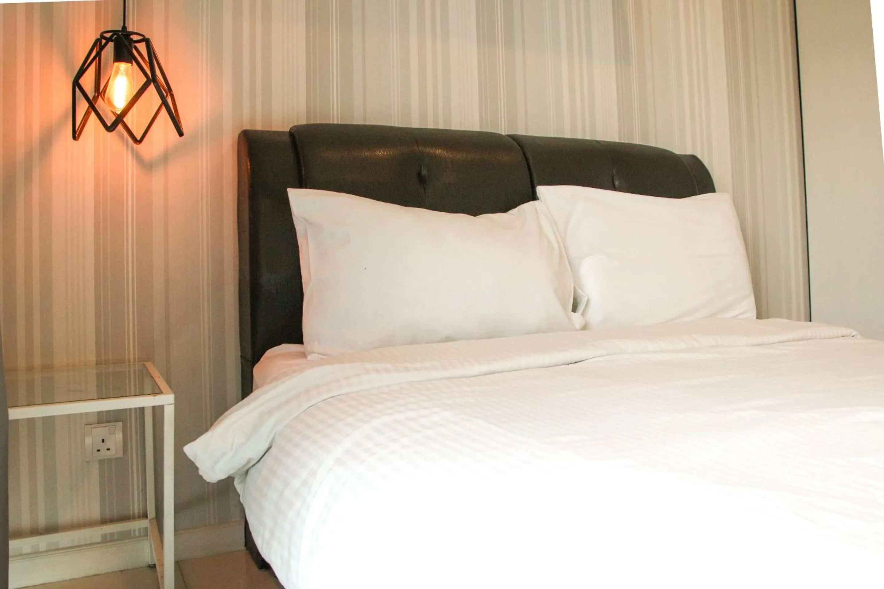 Bed in Mercu Summer Suite KLCC @ Penguin Homes