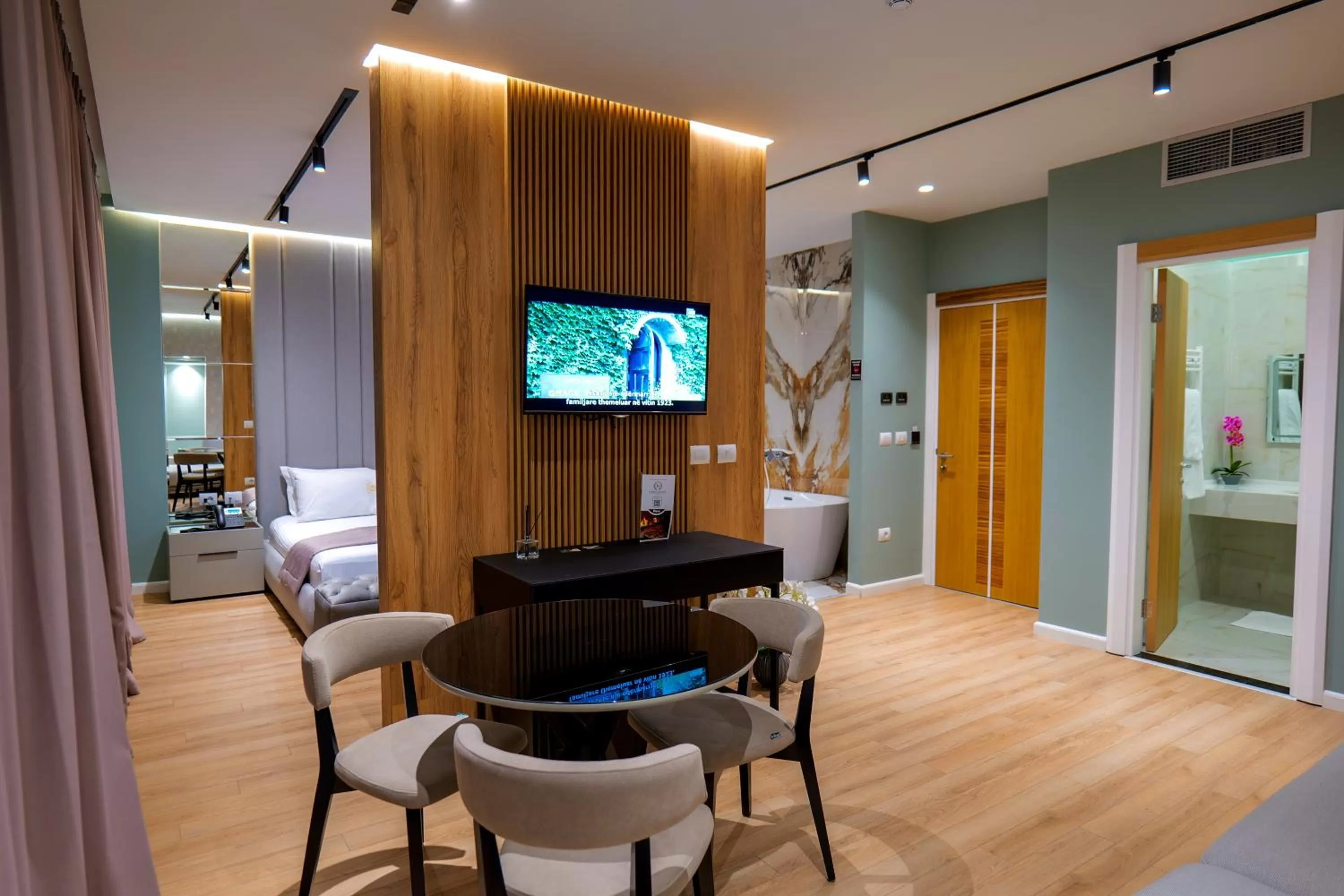 Photo of the whole room in LORD Hotel