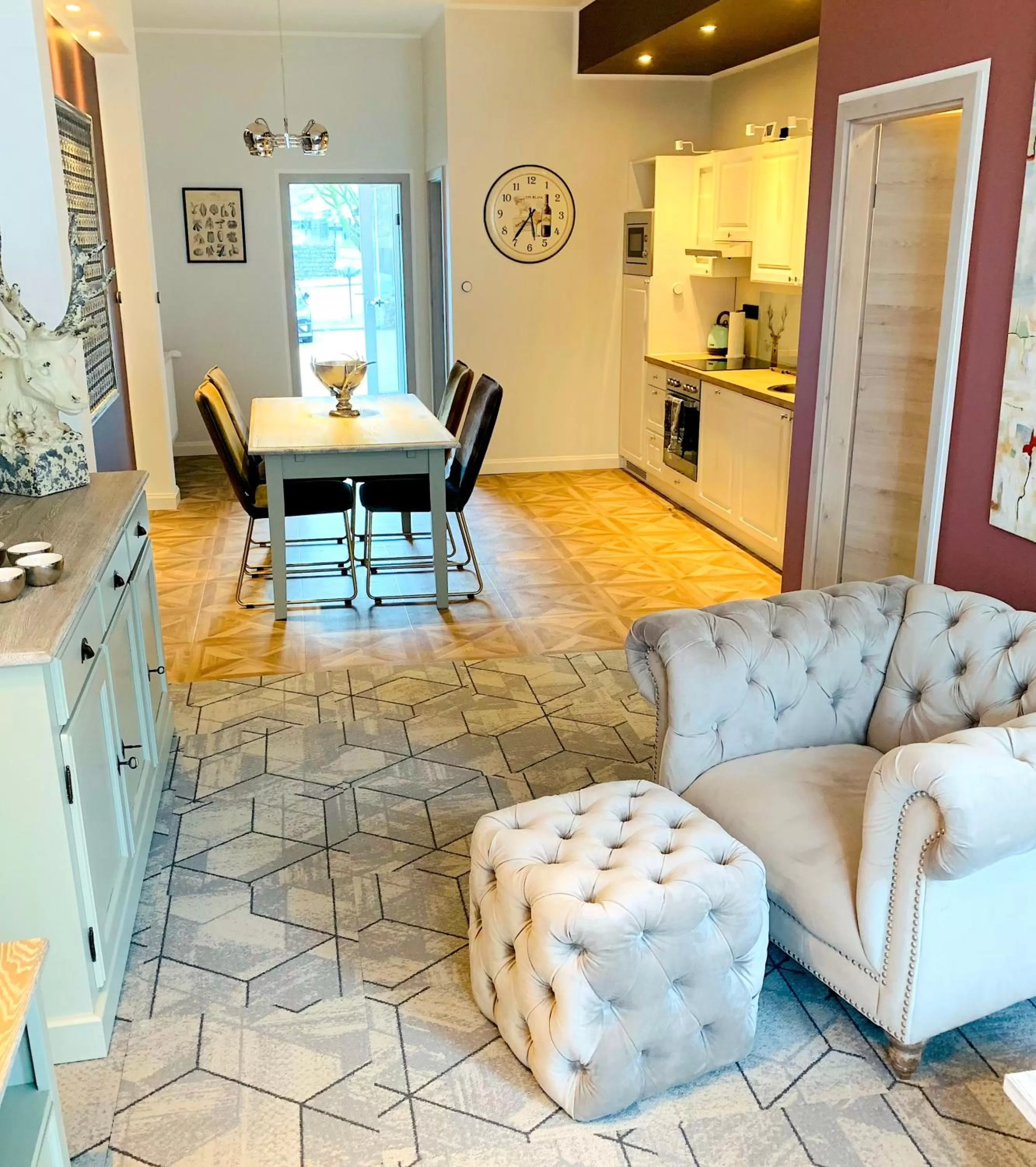 Seating Area in BESOTEL Mettmann