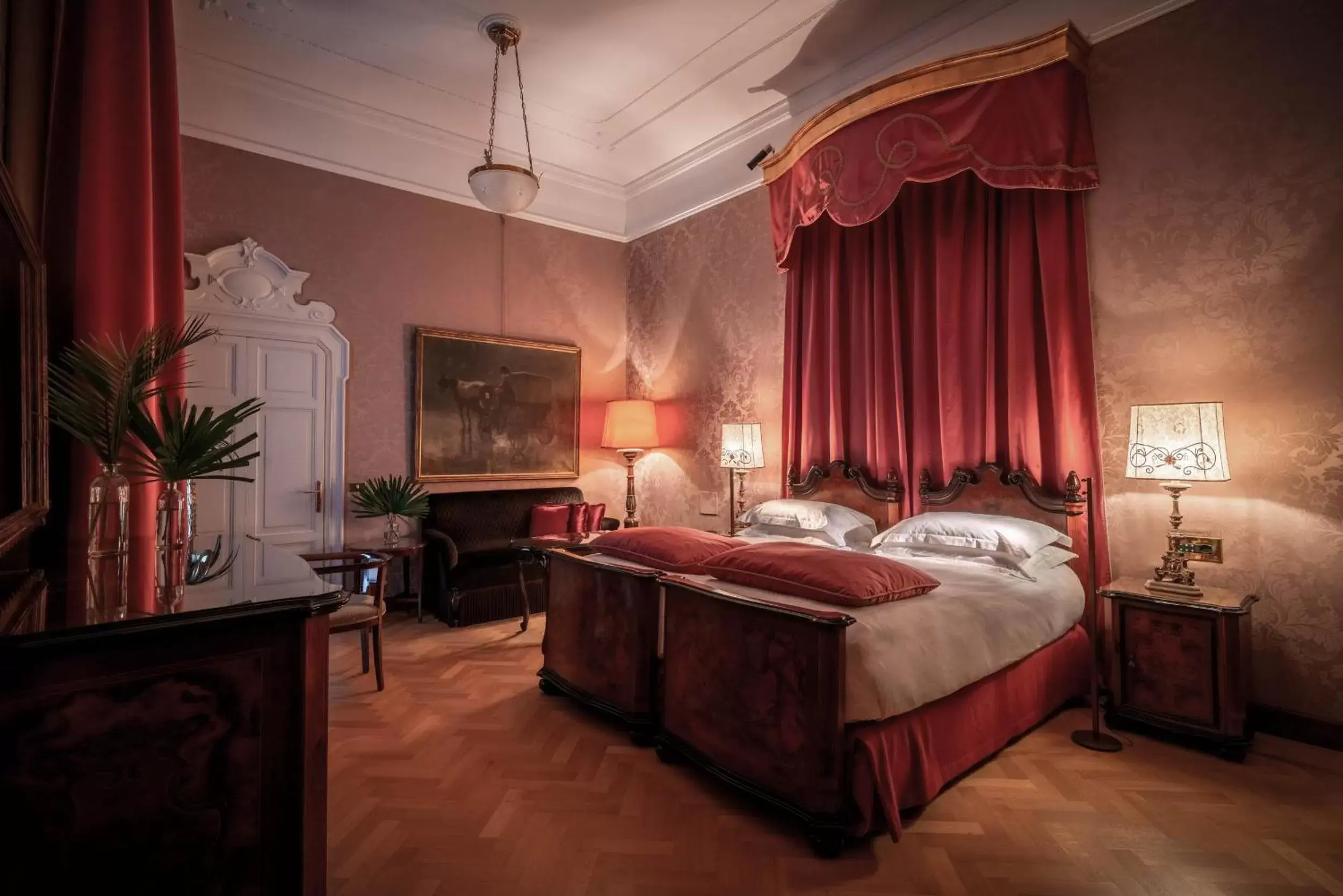 Presidential Suite in Grand Hotel et de Milan - The Leading Hotels of the World Presidential Suite in Grand Hotel et de Milan - The Leading Hotels of the World