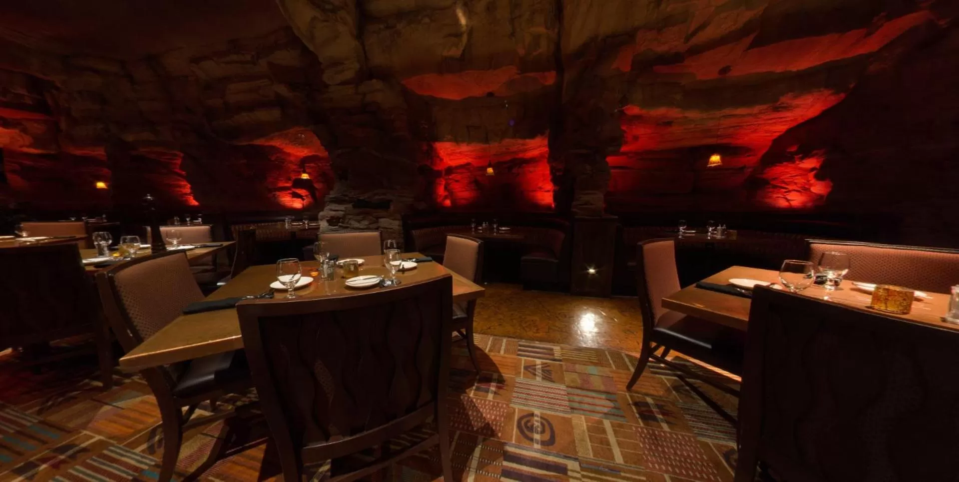 Restaurant/places to eat in Cliff Castle Casino Hotel