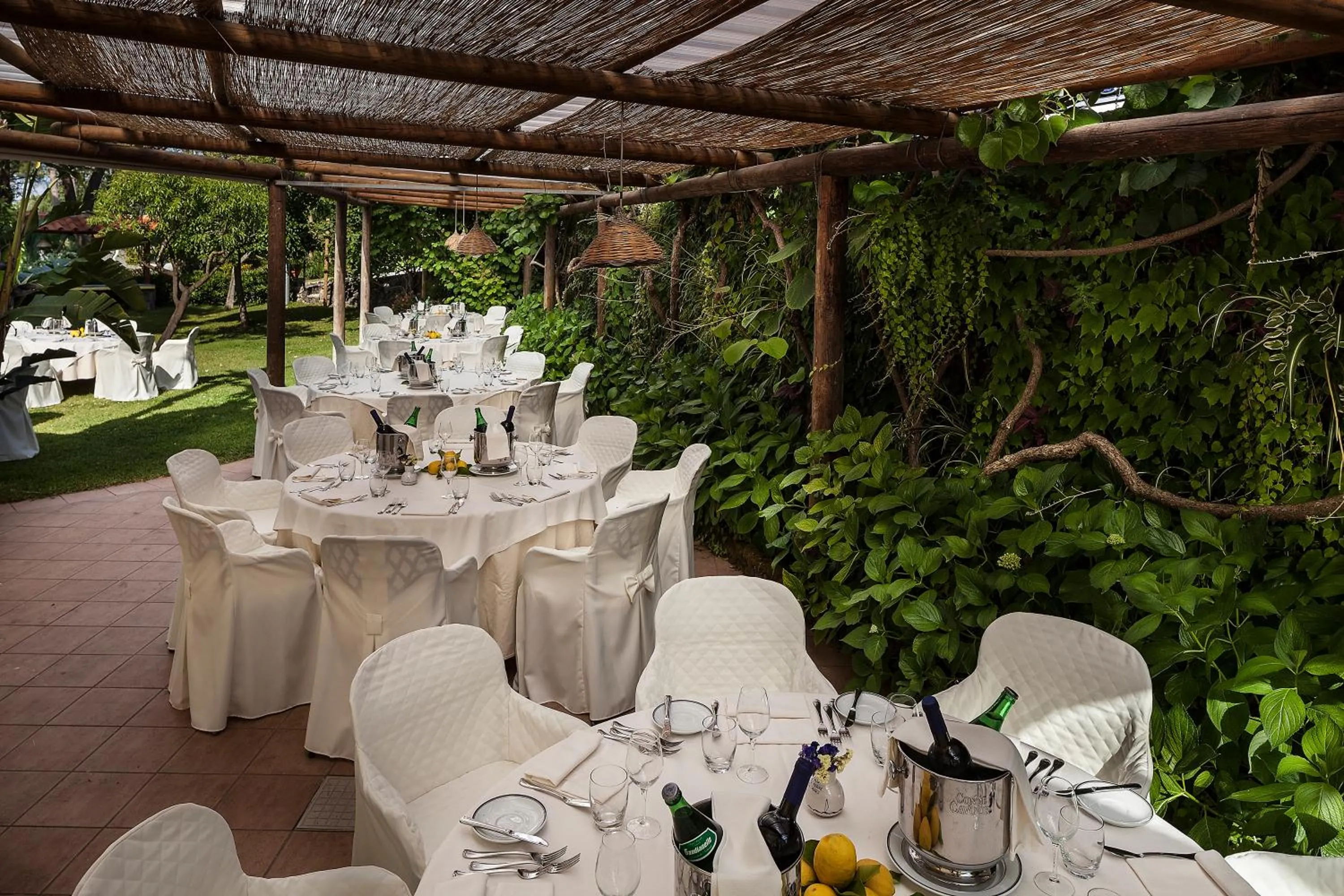 Banquet/Function facilities in Hotel Continental Ischia