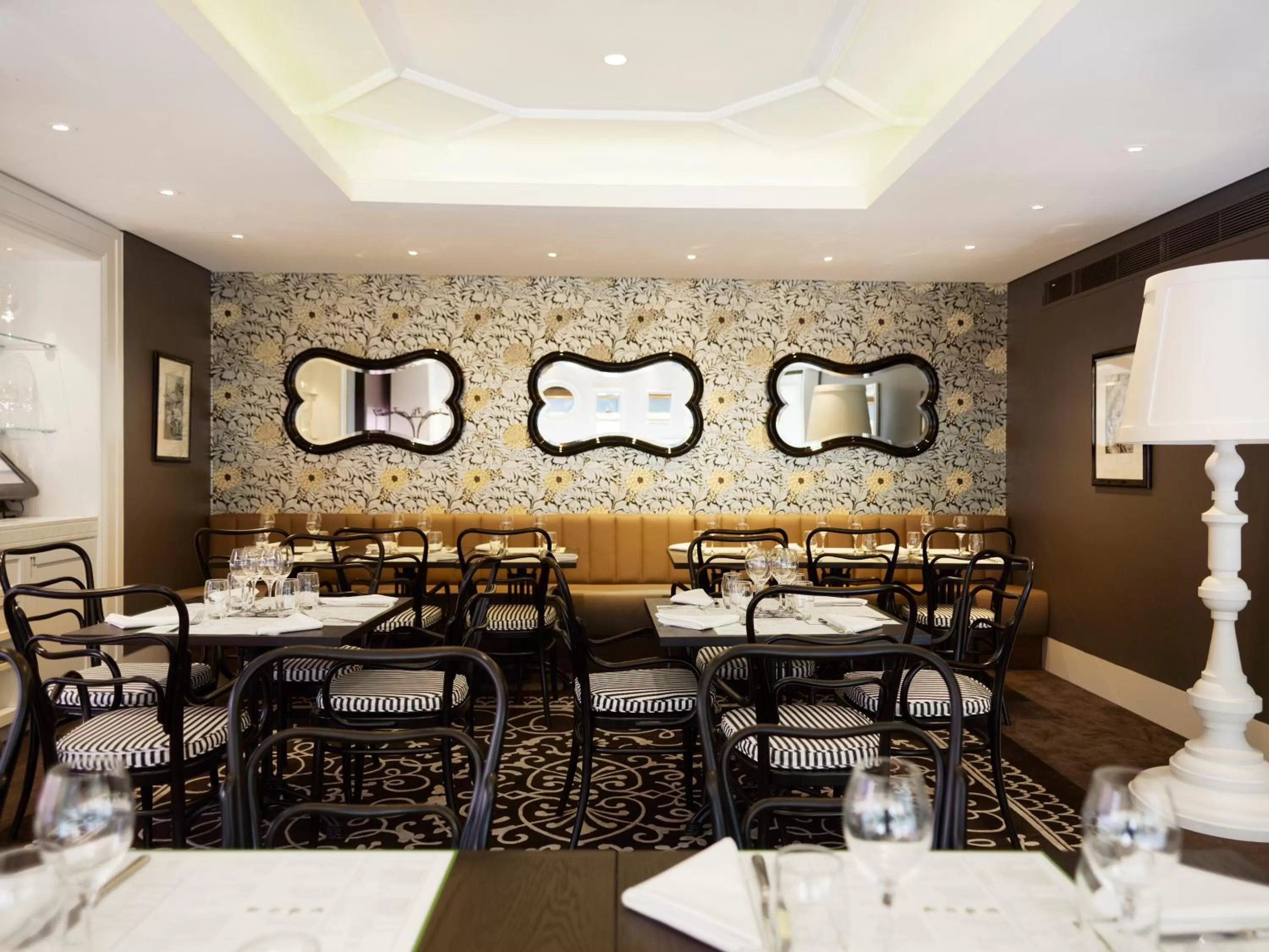 Restaurant/places to eat in Crown Towers Melbourne