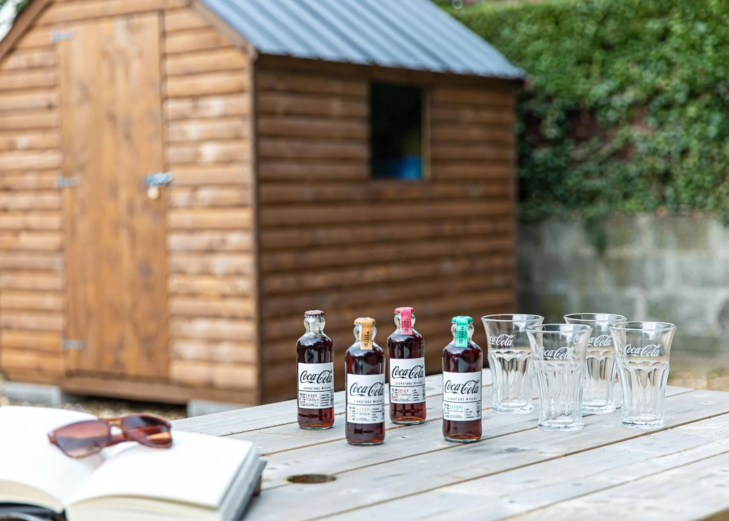 Garden in Entire family home , large rear garden and free parking