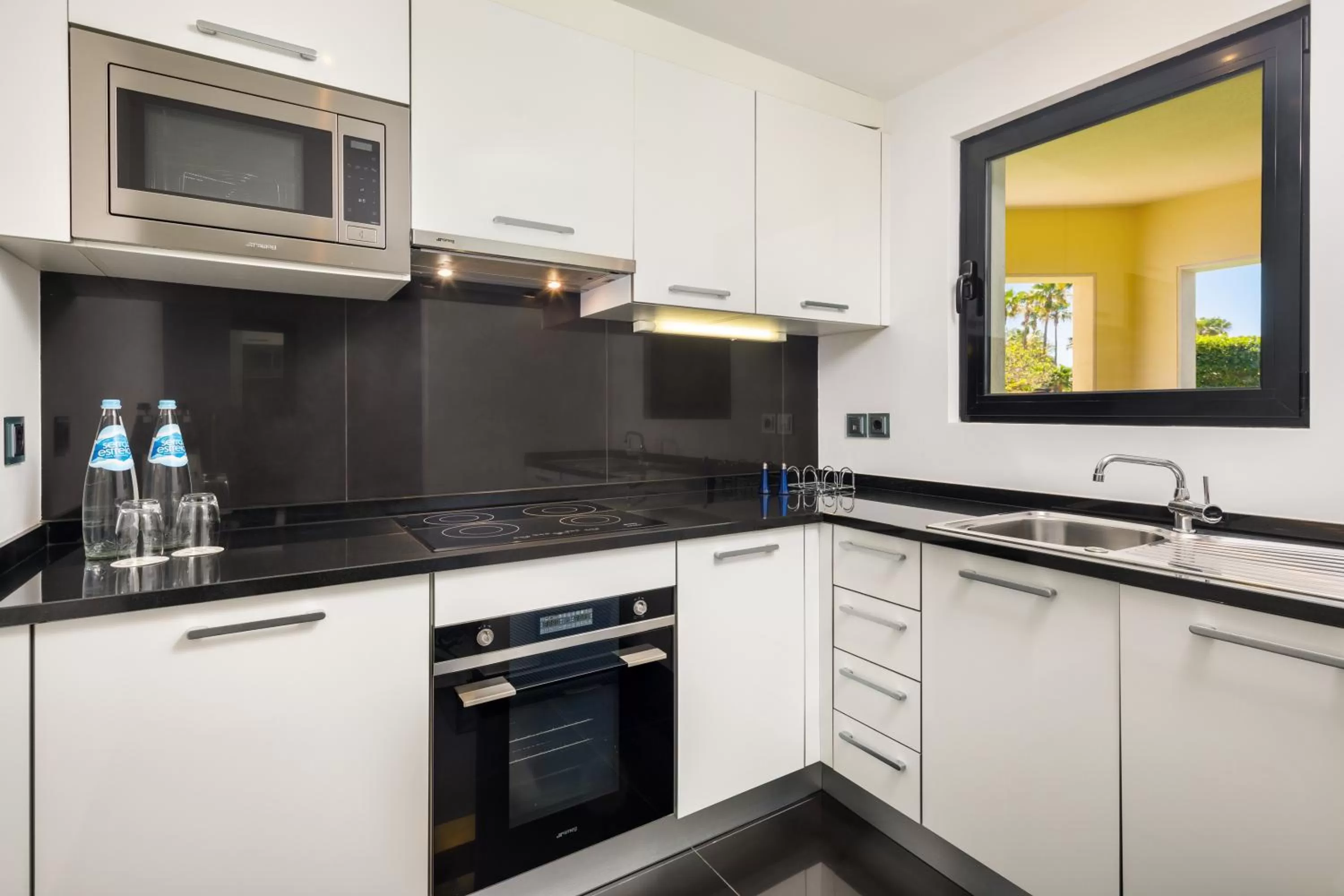 Kitchen or kitchenette in AP Adriana Beach Resort