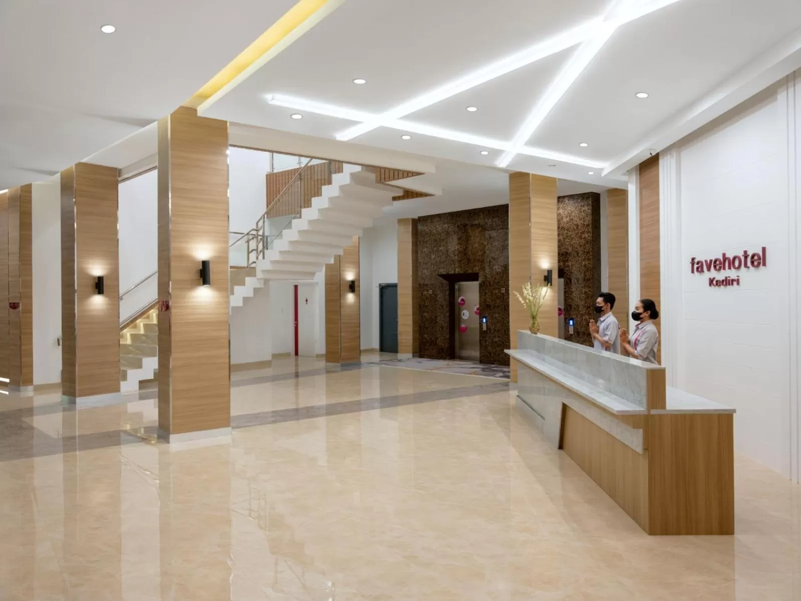 Lobby or reception in favehotel Kediri