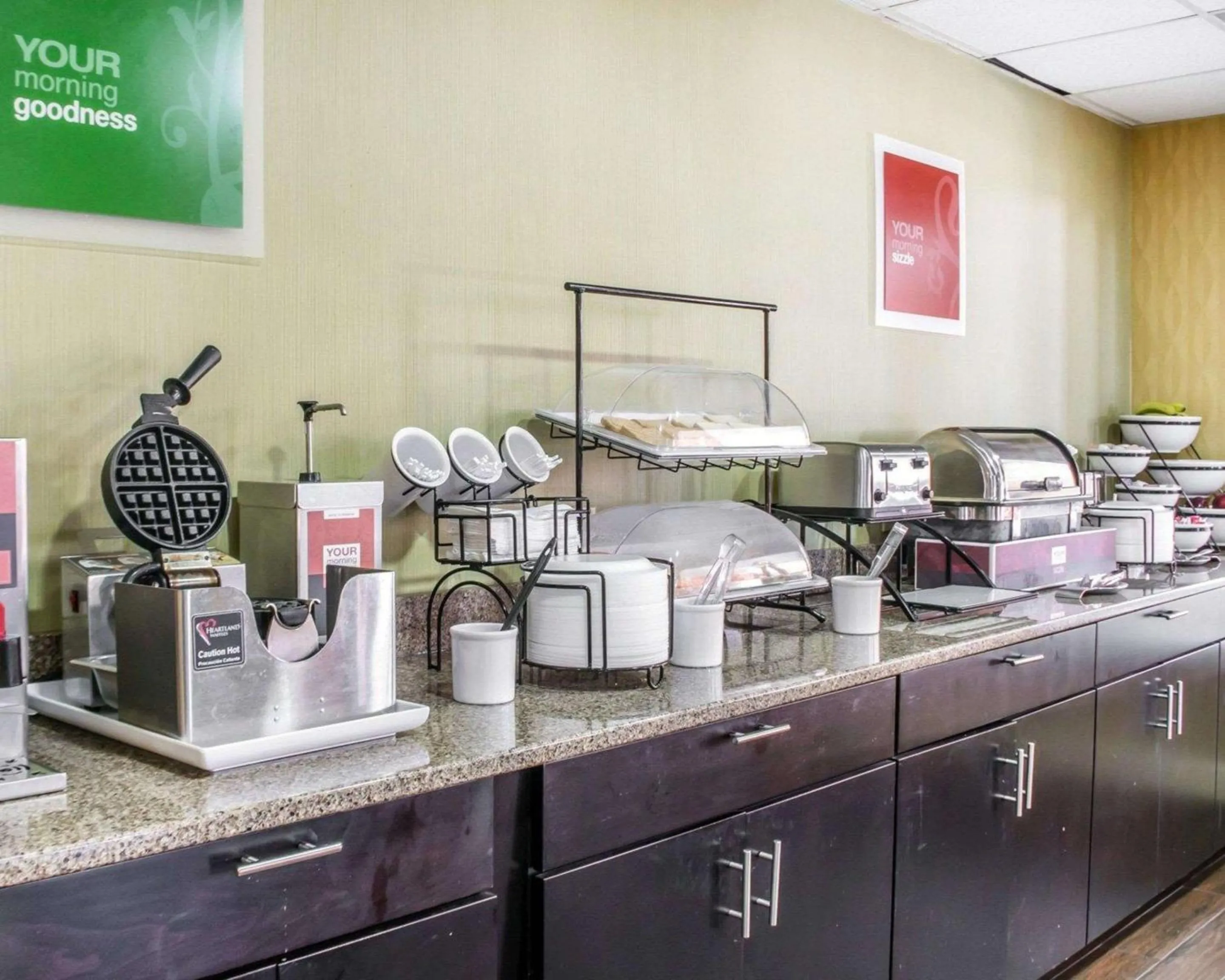 Restaurant/places to eat in Comfort Inn Winchester