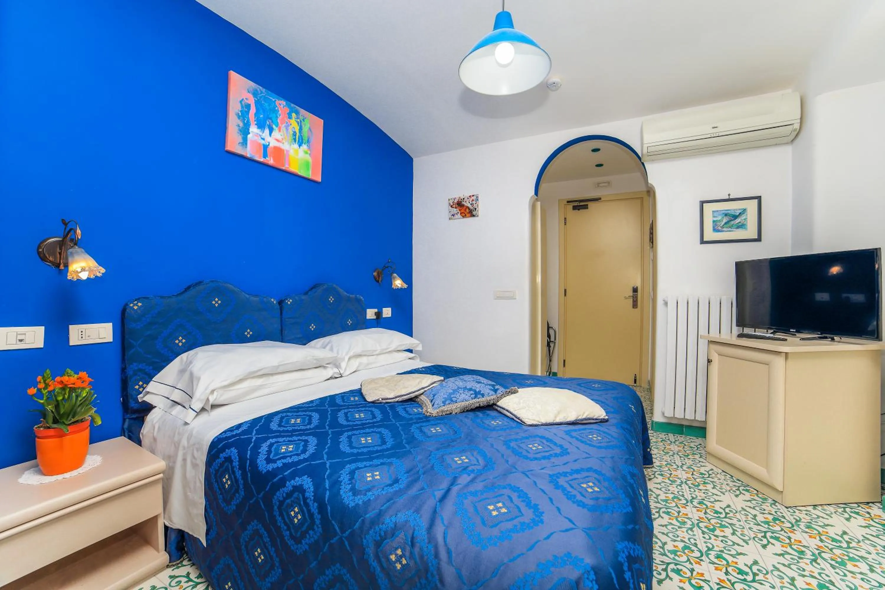 Bedroom, Bed in Hotel Bonadies