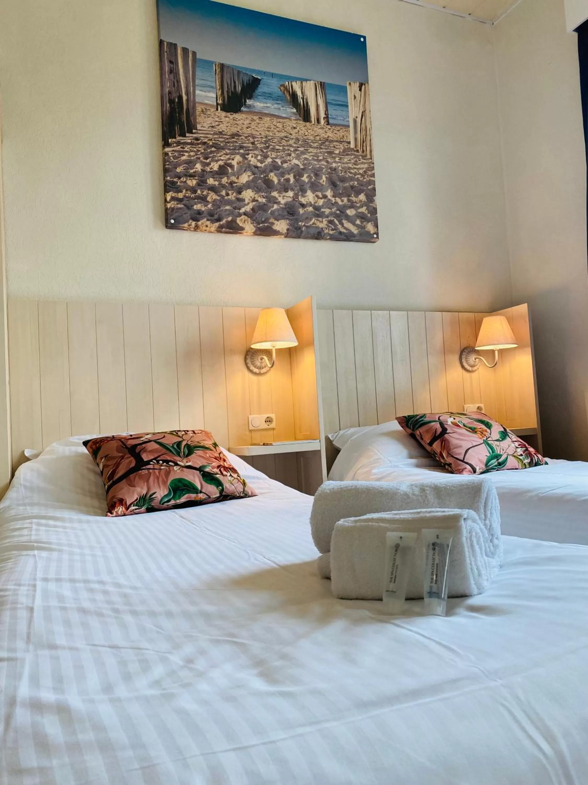 Bed in Villa La Dune - Ontbijt & parking inclusief