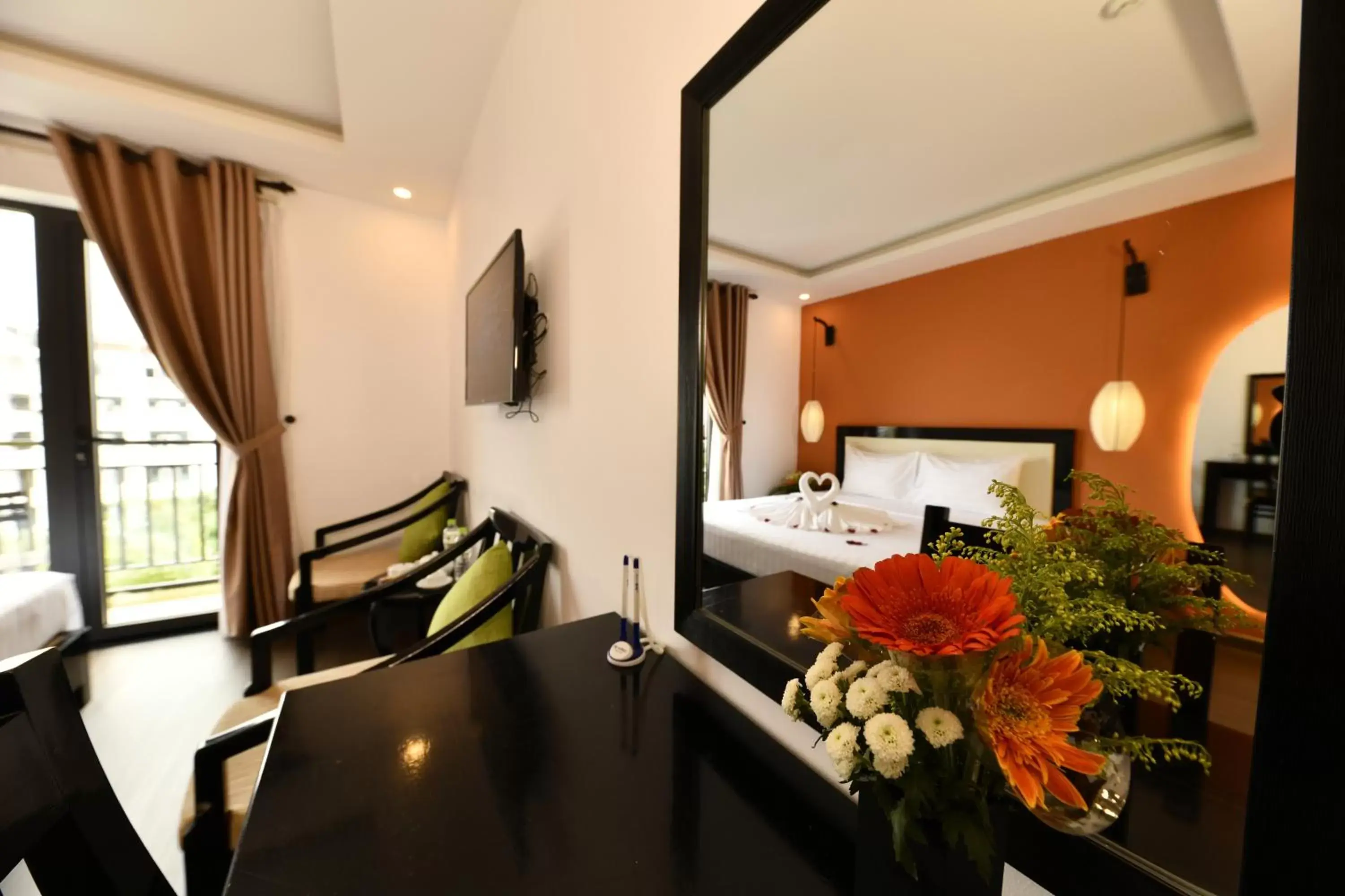 Queen Room with Balcony in Hoi An Rose Garden Hotel Queen Room with Balcony in Hoi An Rose Garden Hotel