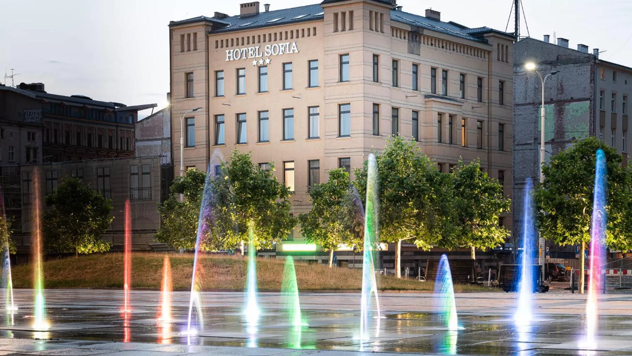 Property building in Hotel Sofia by The Railway Station Wroclaw