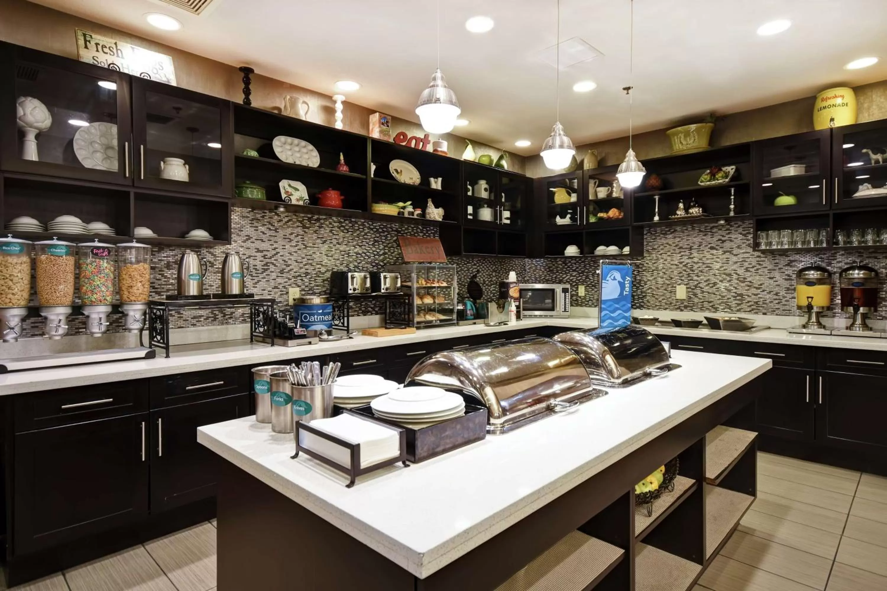 Breakfast in Homewood Suites By Hilton Dubois, Pa