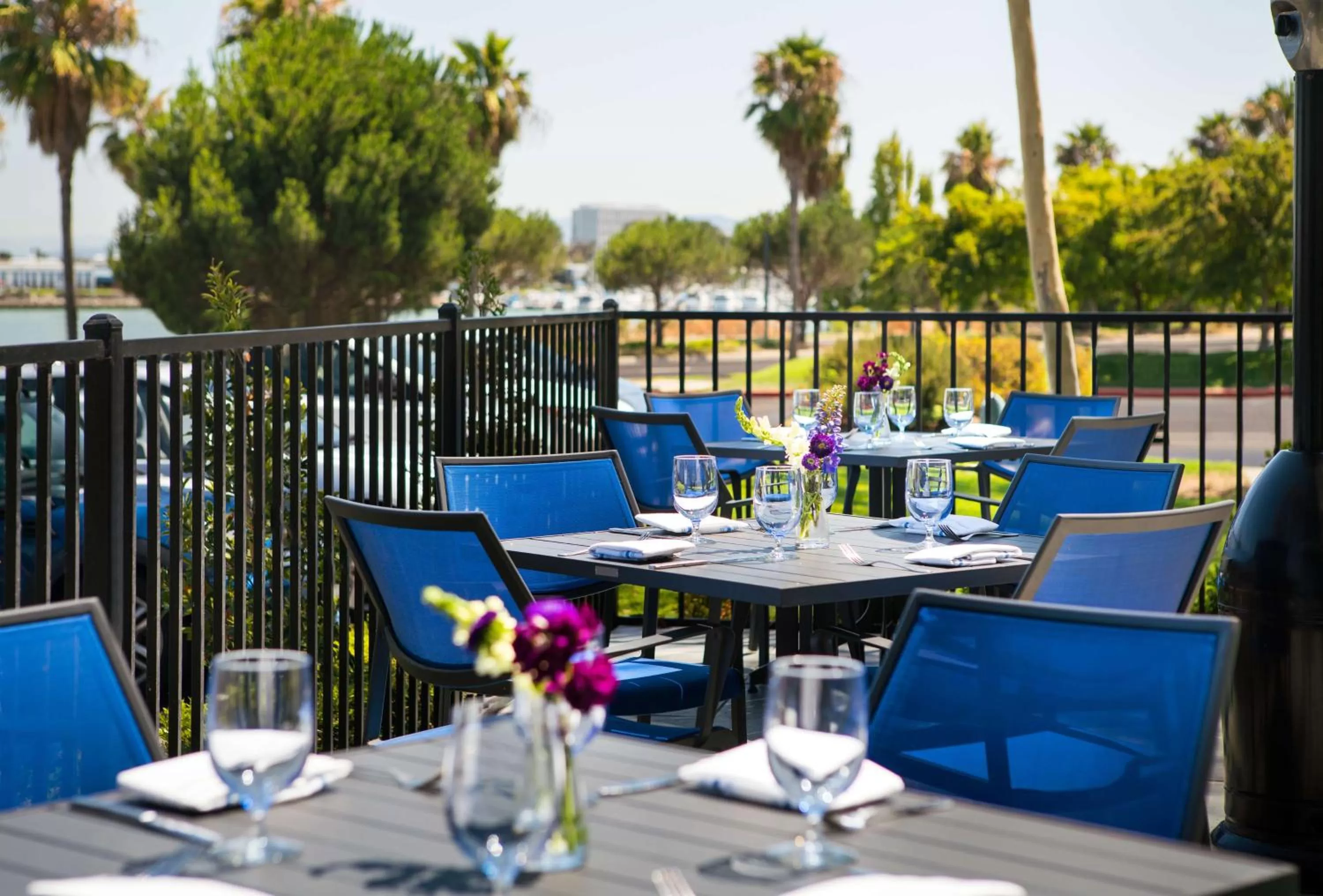 Restaurant/places to eat in DoubleTree by Hilton San Francisco Airport North Bayfront