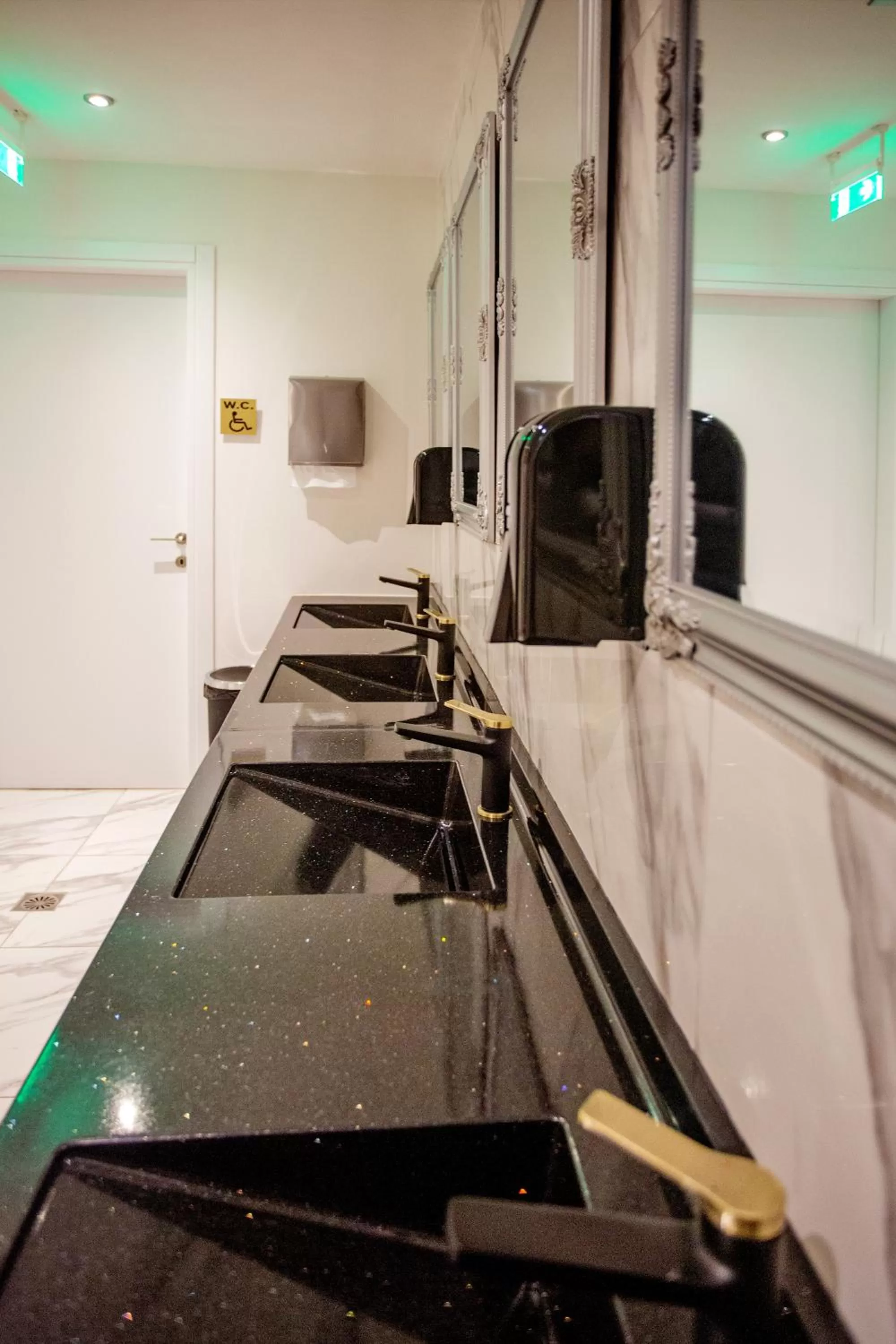 Toilet in Kavala Resort & Spa