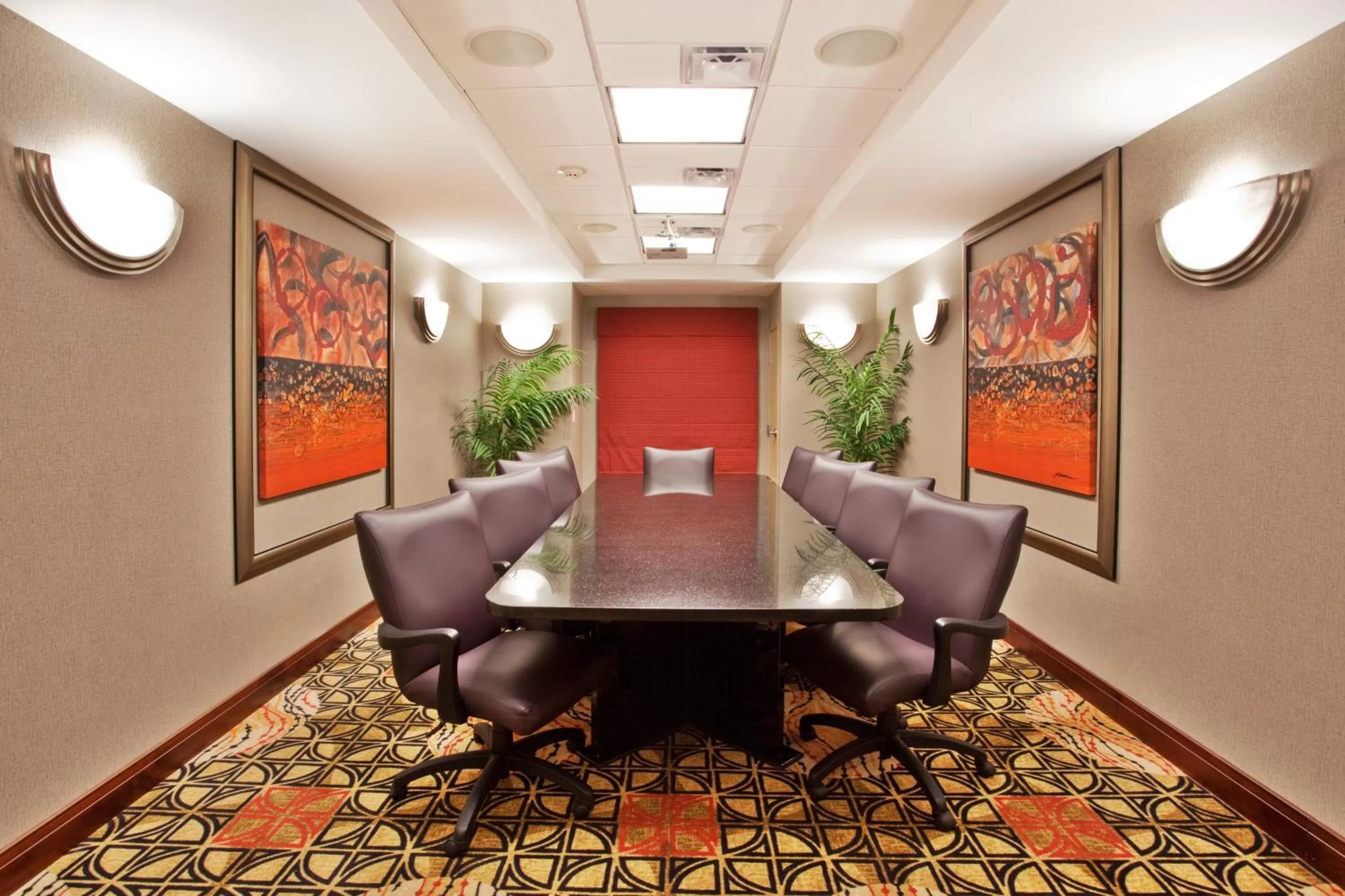 Meeting/conference room in Holiday Inn Express Hotel & Suites Atlanta-Cumming by IHG