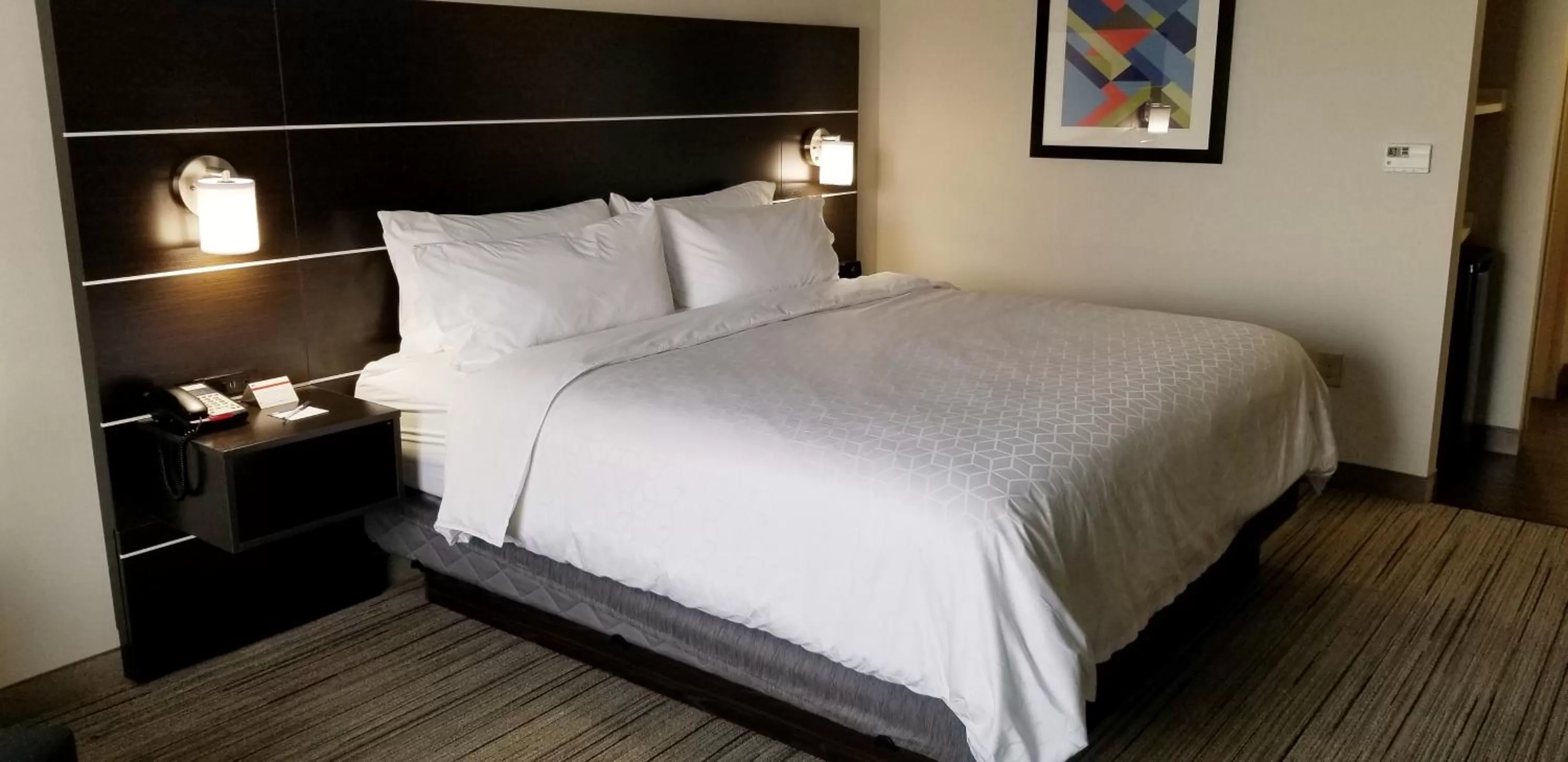 Bed in Holiday Inn Express & Suites Troy by IHG
