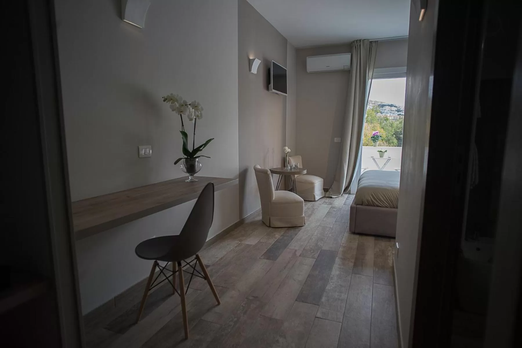 B&B Sorahnia - Design House