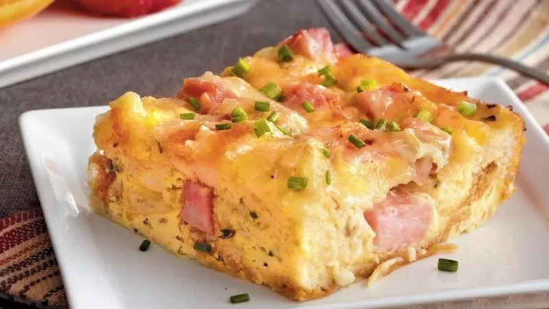 Breakfast in Hemingway House Bed and Breakfast