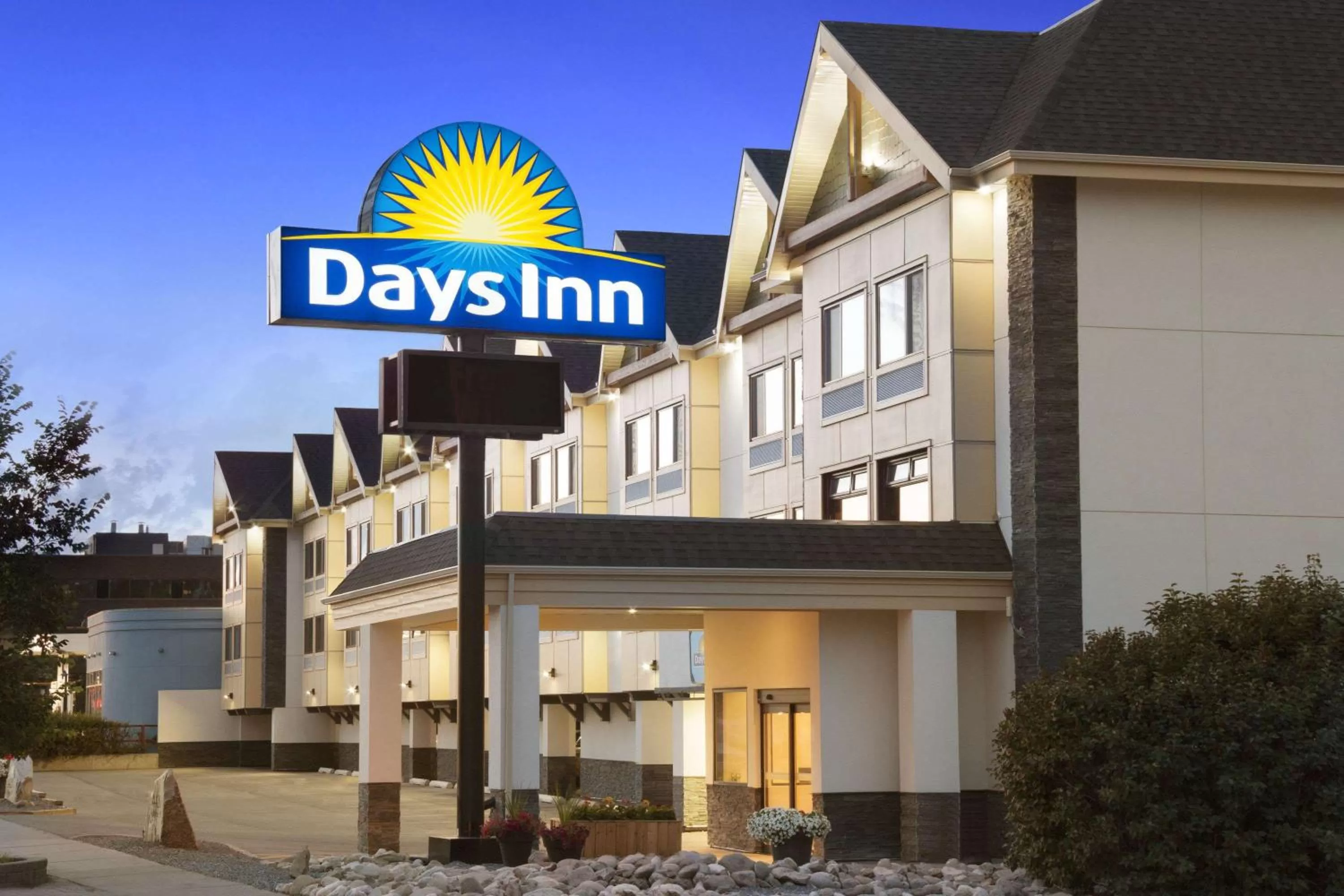 Property building in Days Inn by Wyndham Calgary Northwest
