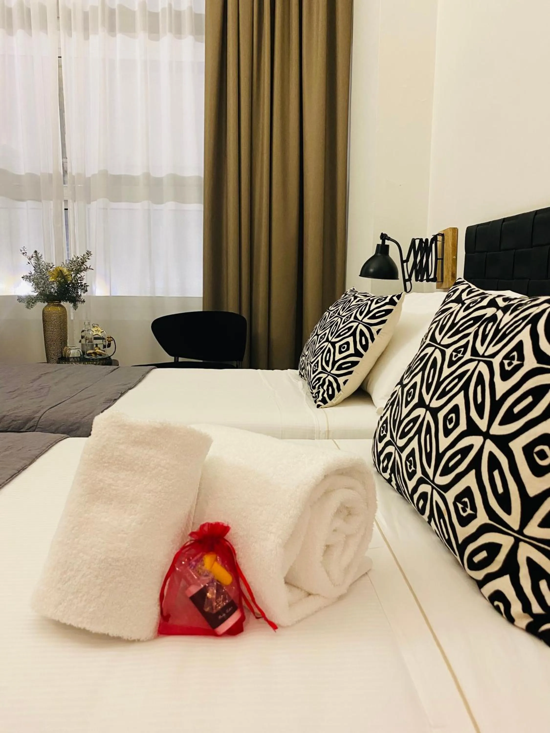 Bed in INTO the heart of MILAN Aparthotel