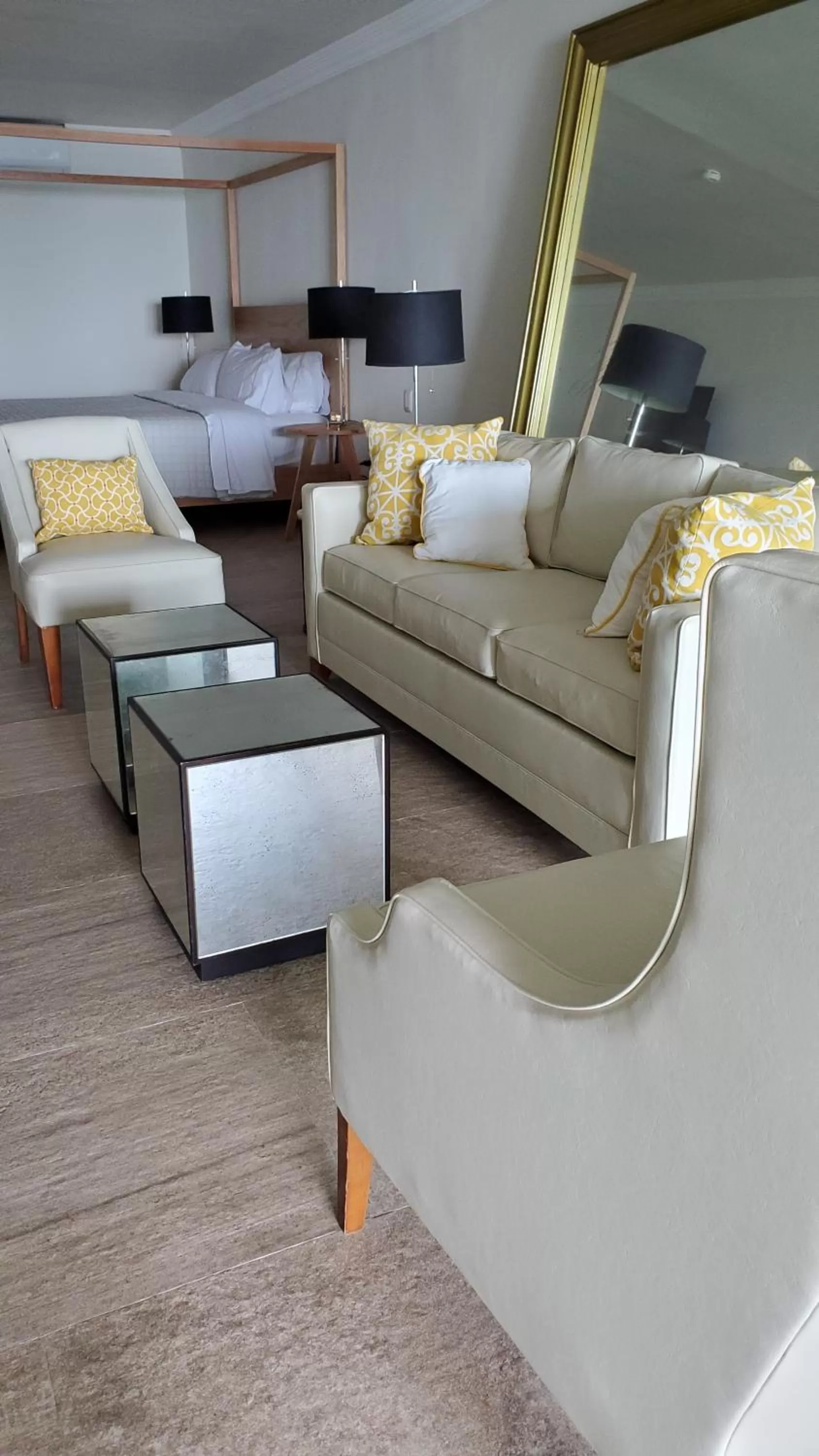 Bed in Hotel Secreto