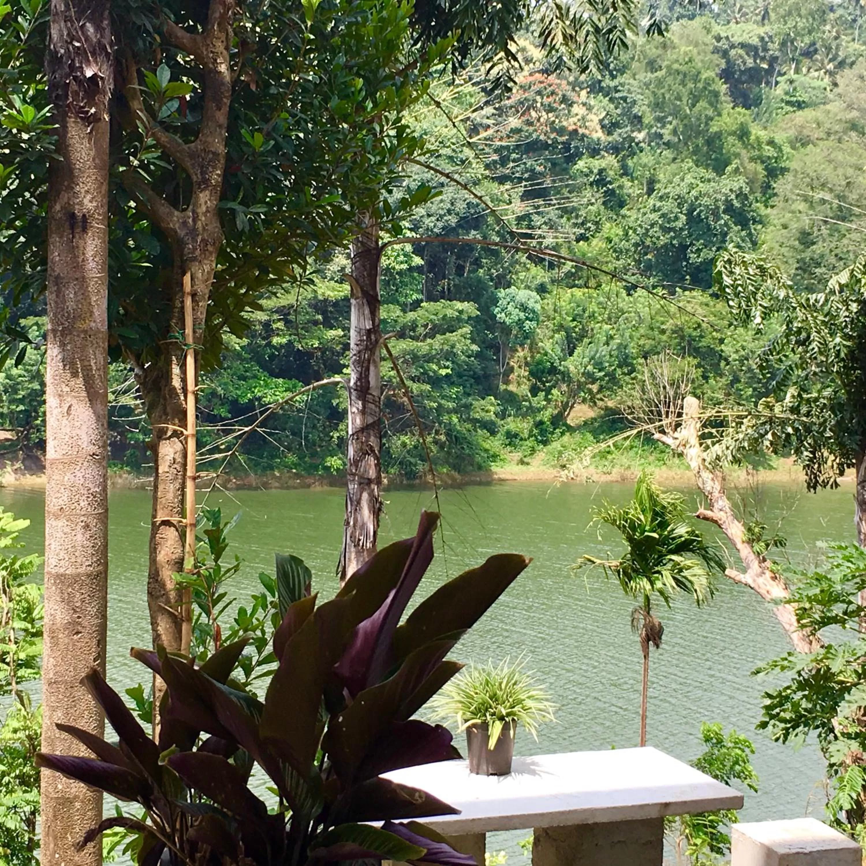 Kandy Rivers Edge Nature Resort