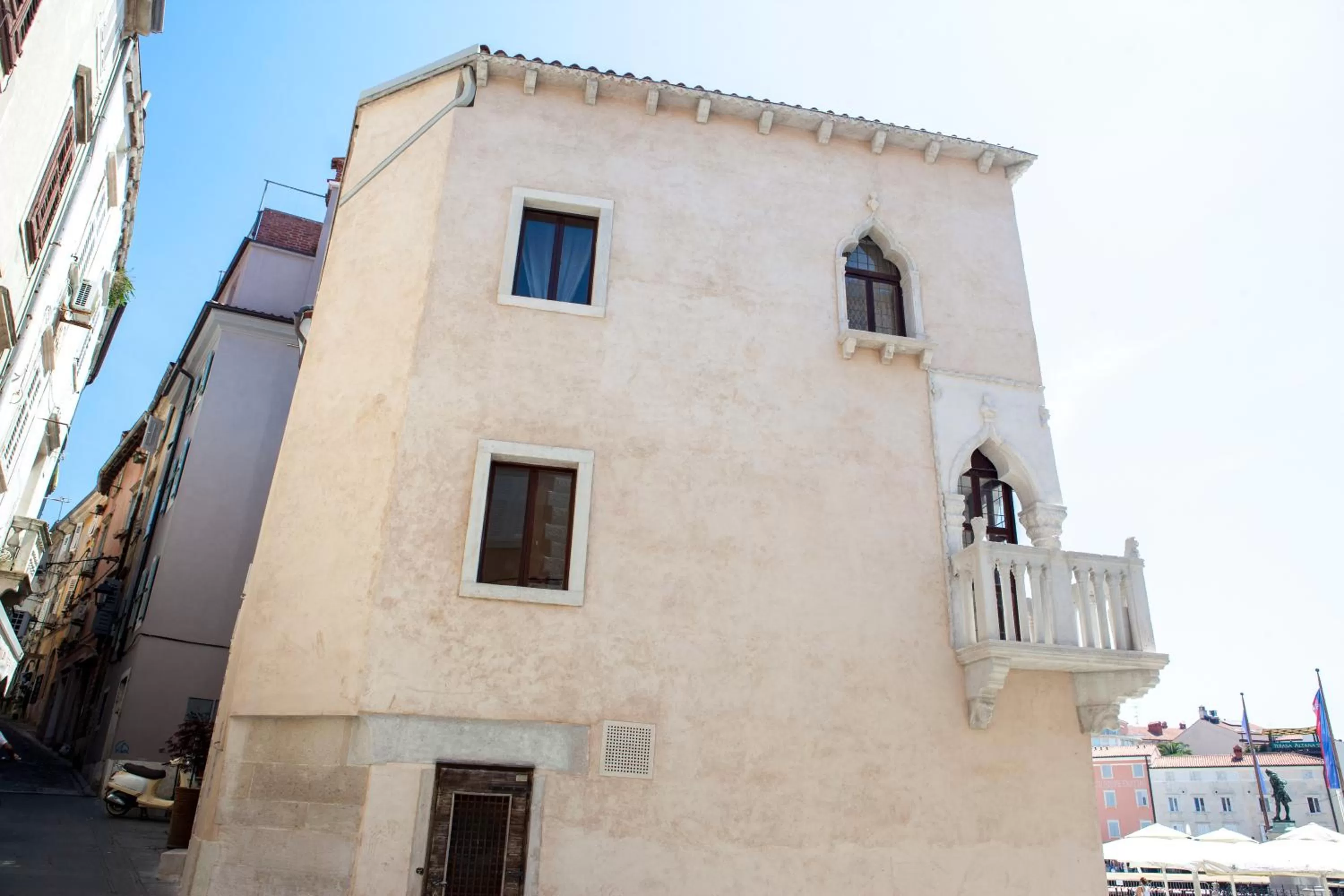 Property building, Facade/Entrance in Benecanka Casa Veneziana Piran
