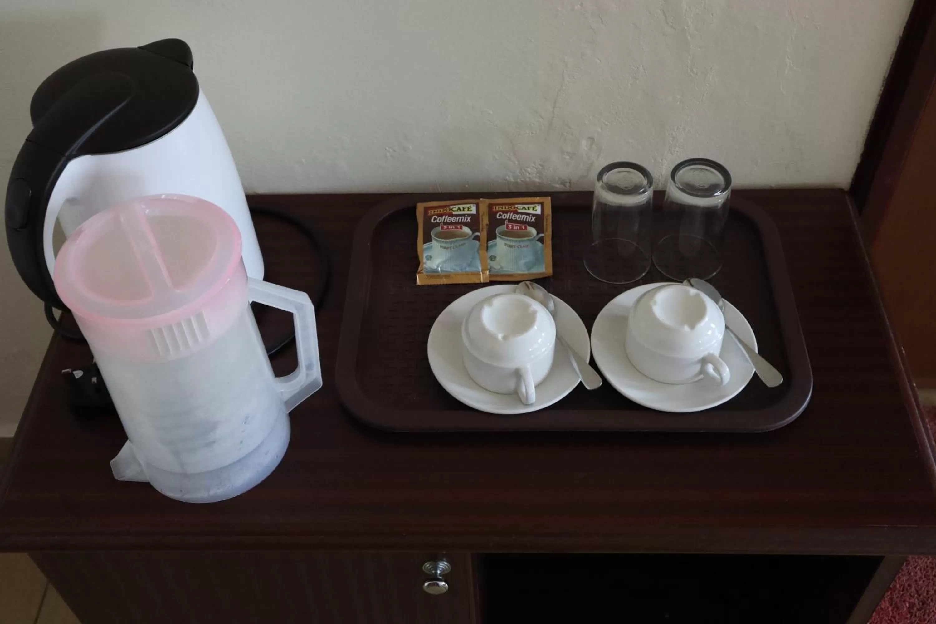 Coffee/tea facilities in Hotel Wangsamas
