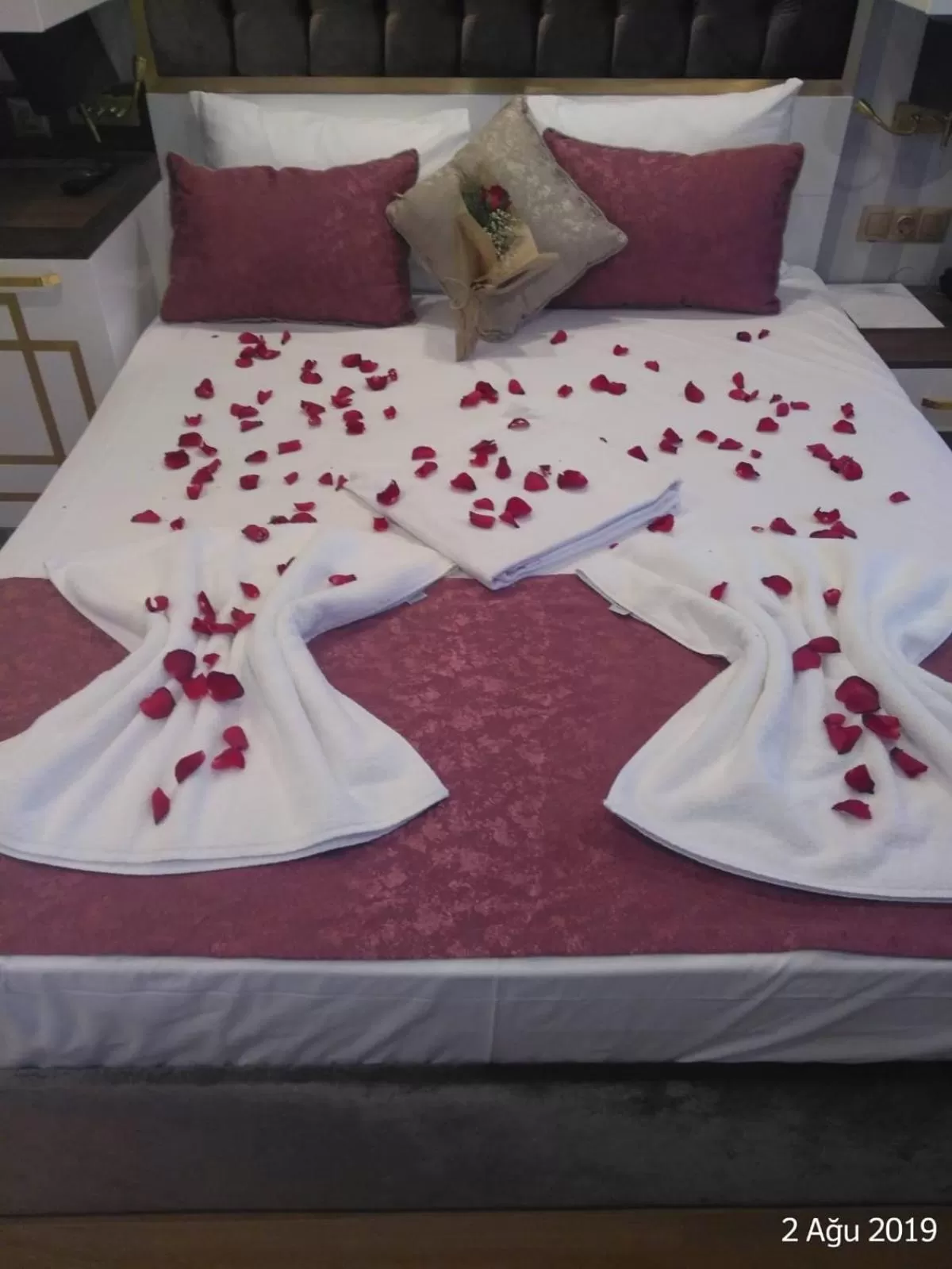 Property building, Bed in Burj Al Istanbul