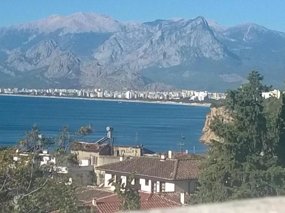 Day, Mountain View in Sunrise Hotel