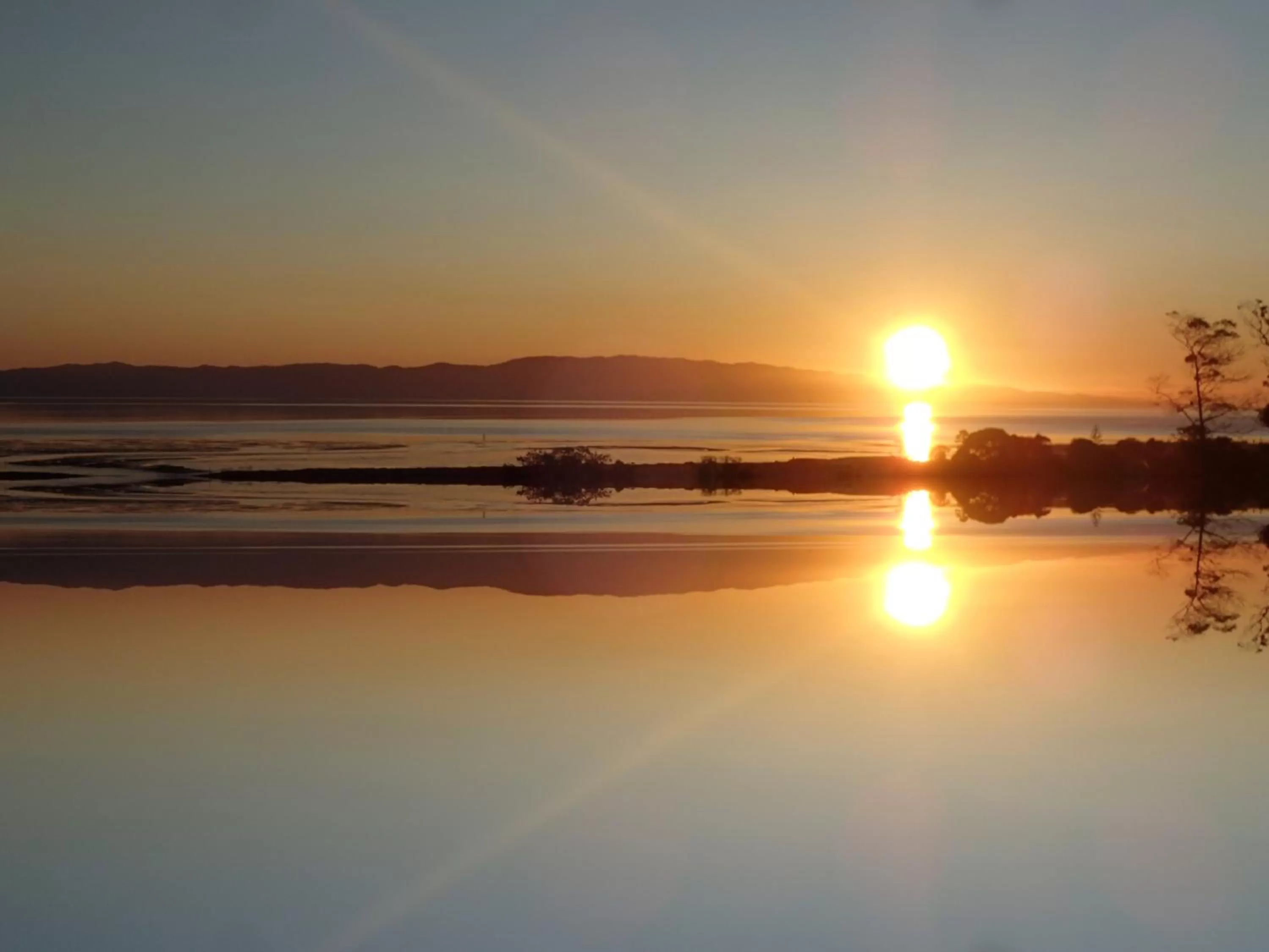 Sunset in Grafton Cottage & Chalets