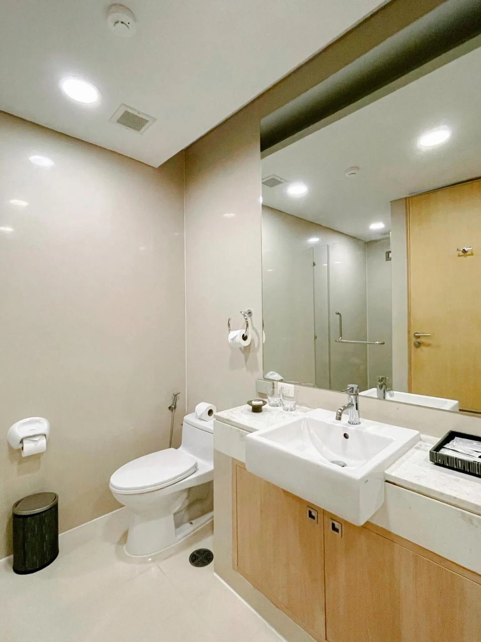 Bathroom in Splash Beach Resort Phuket Family-Friendly Water Park Resort Near Phuket Airport