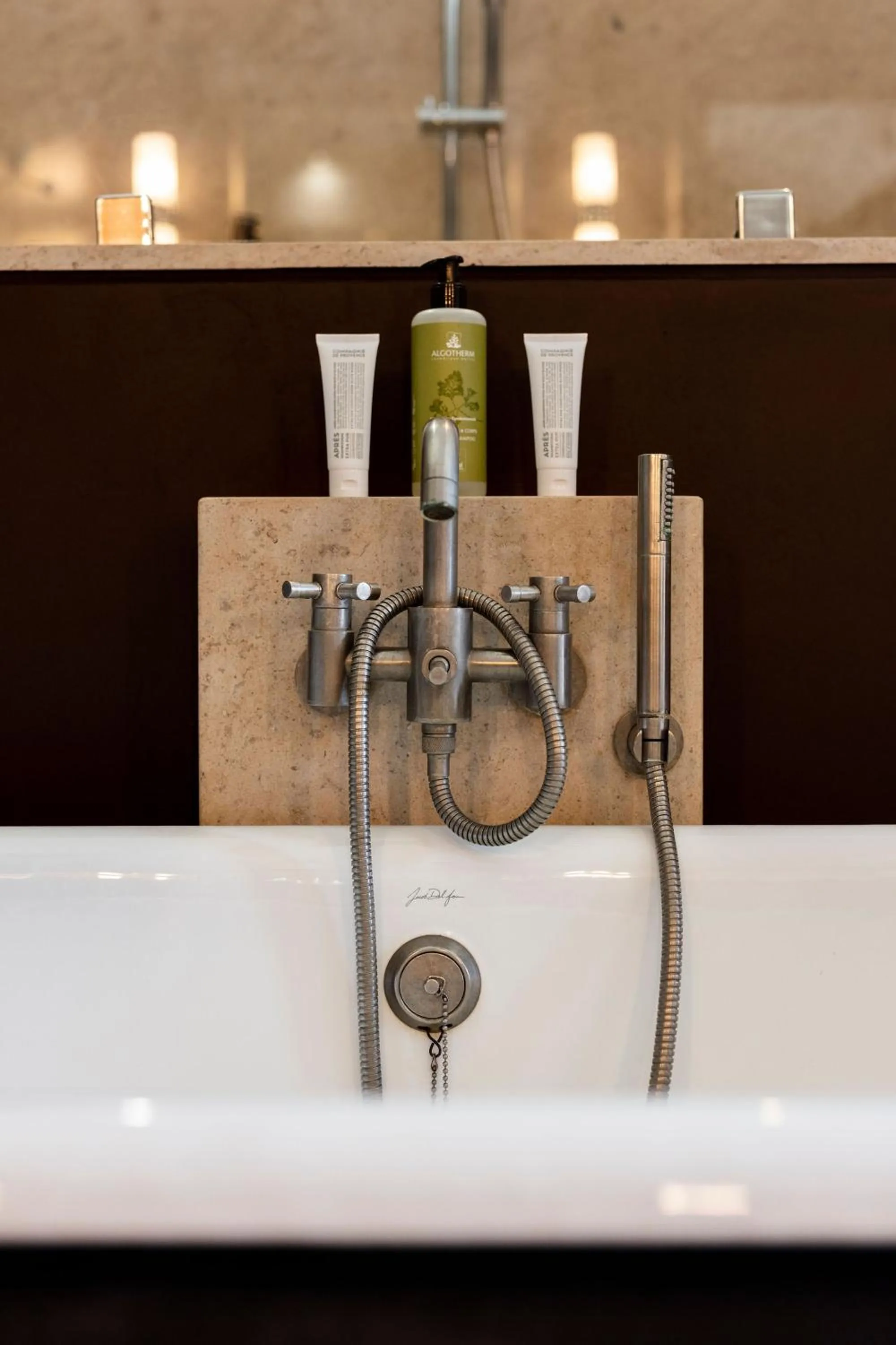 Bath in La Bastide Du Clos des Roses - Teritoria