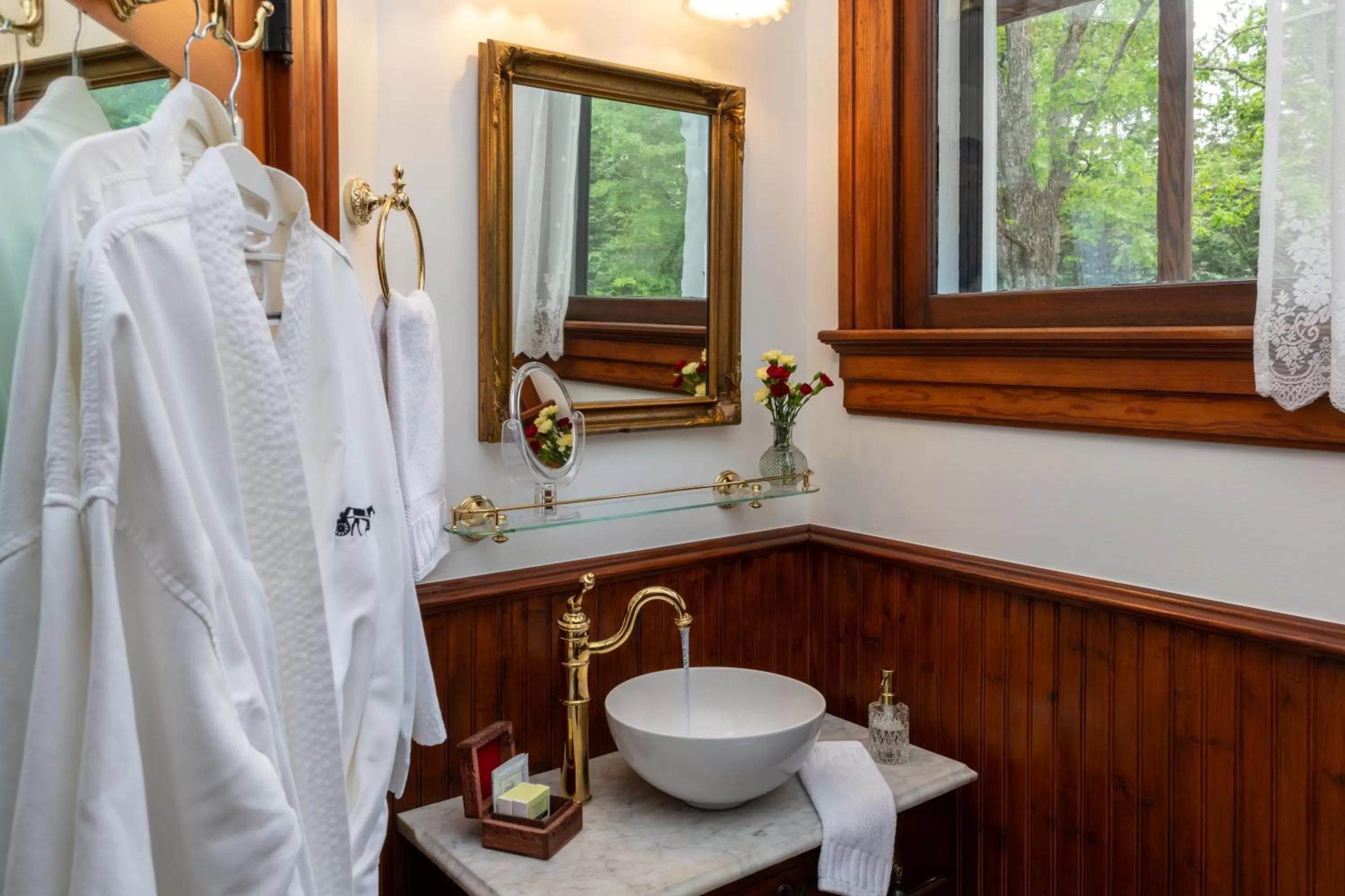 Bathroom in The 1899 Wright Inn & Carriage House