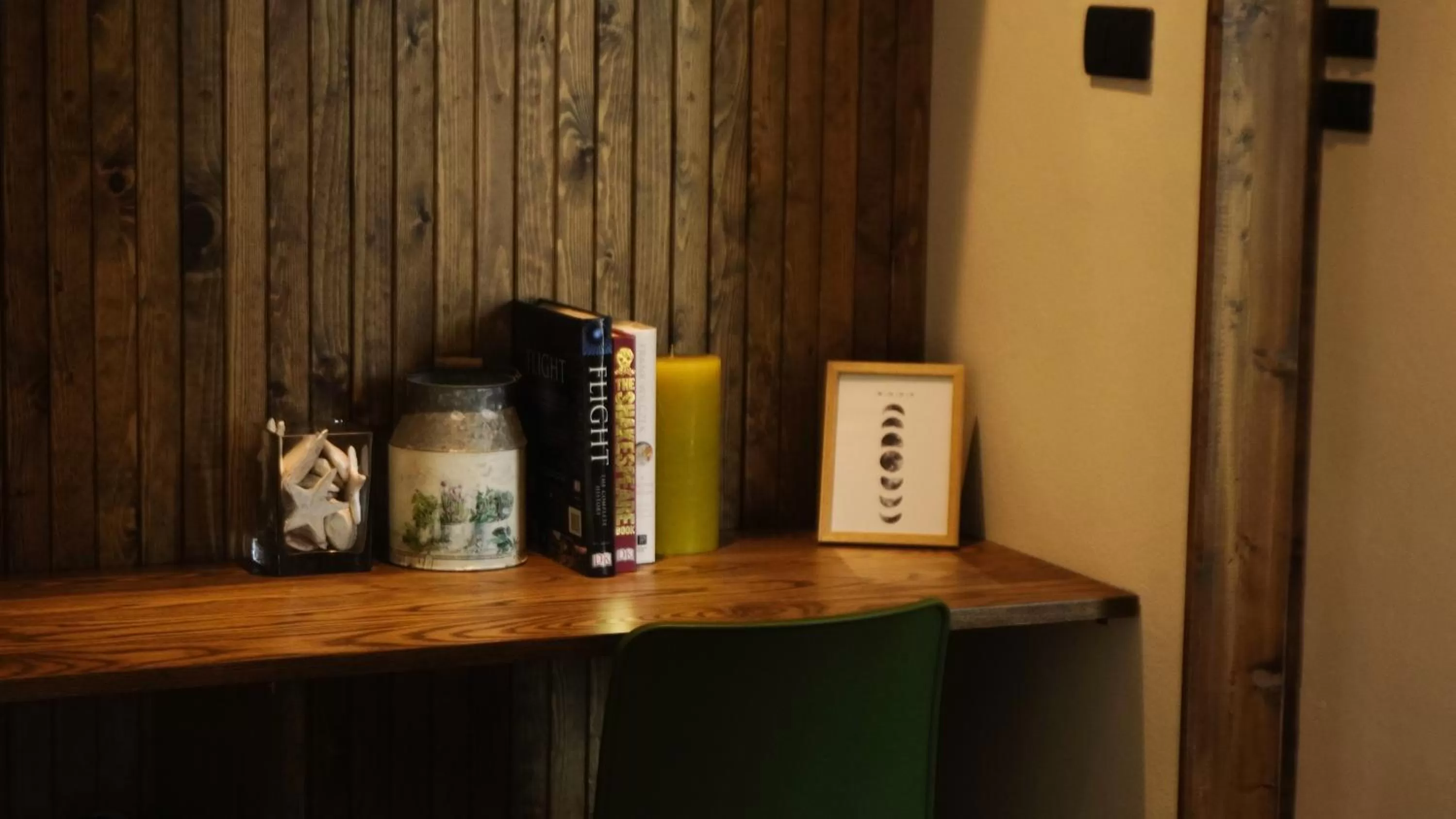 Photo of the whole room in karaarom hotel