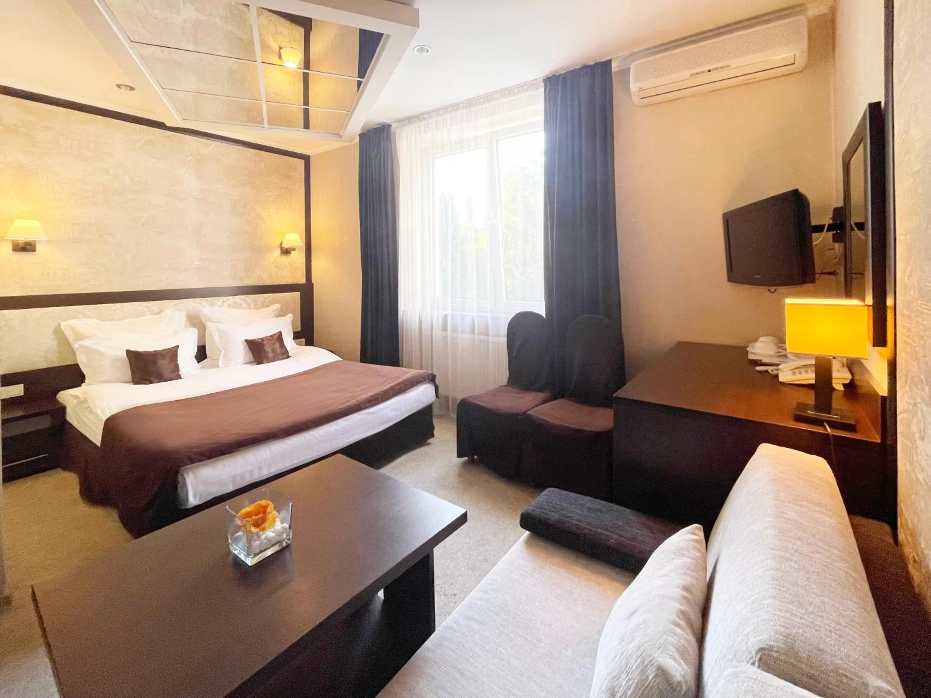 View (from property/room), Bed in Eney Boutique Hotel