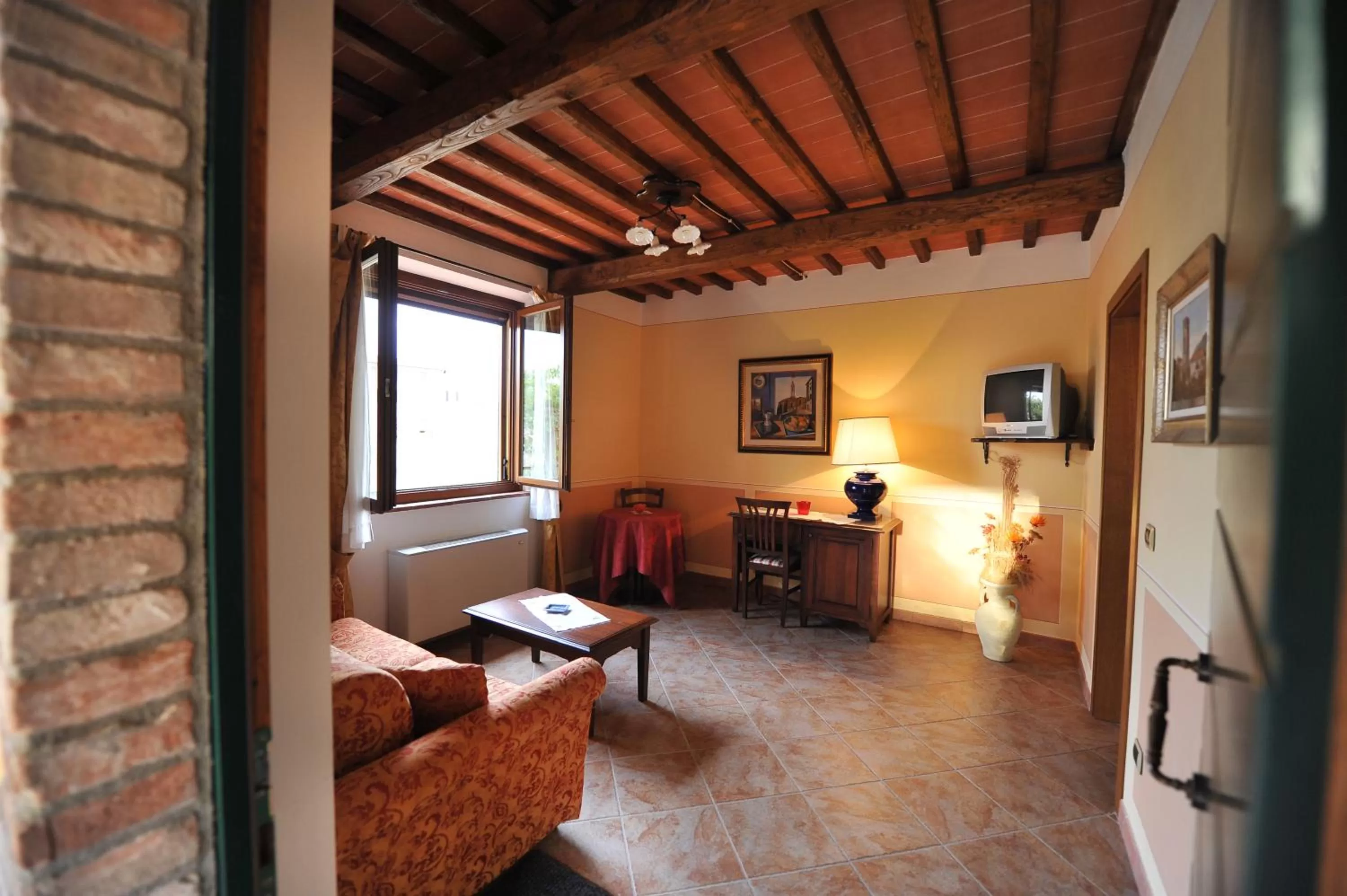 Living room in Albergo La Foresteria