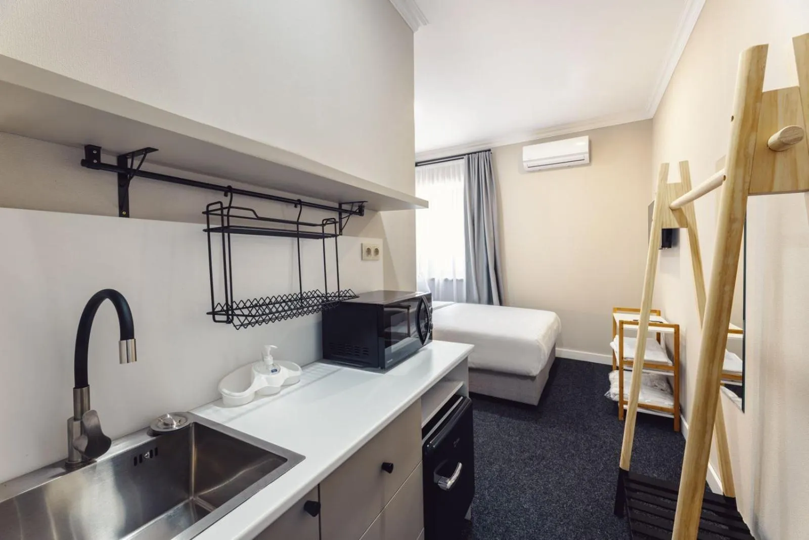 Bedroom, Bed in Salve