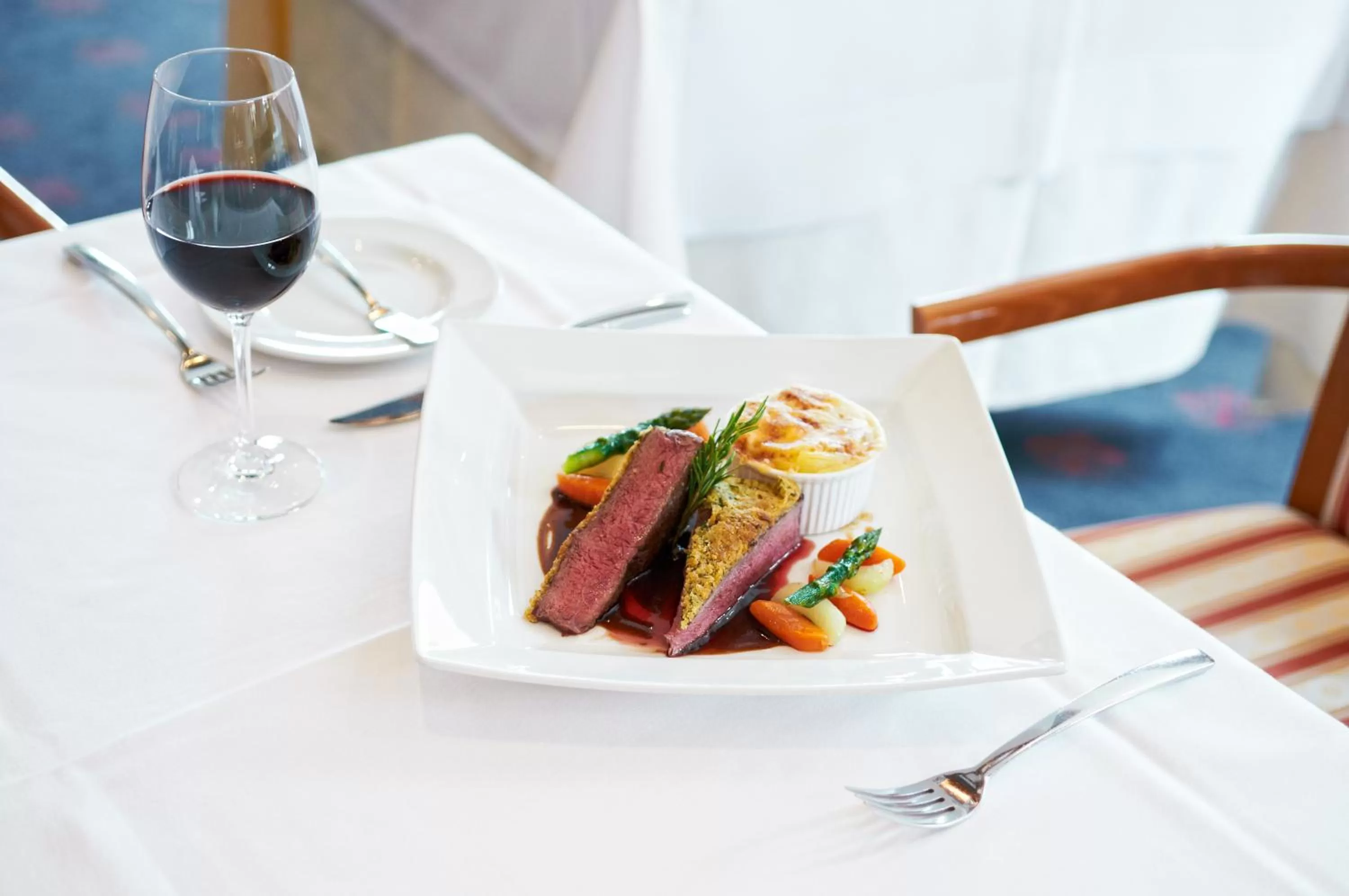 Restaurant/places to eat in Landhotel Hallnberg