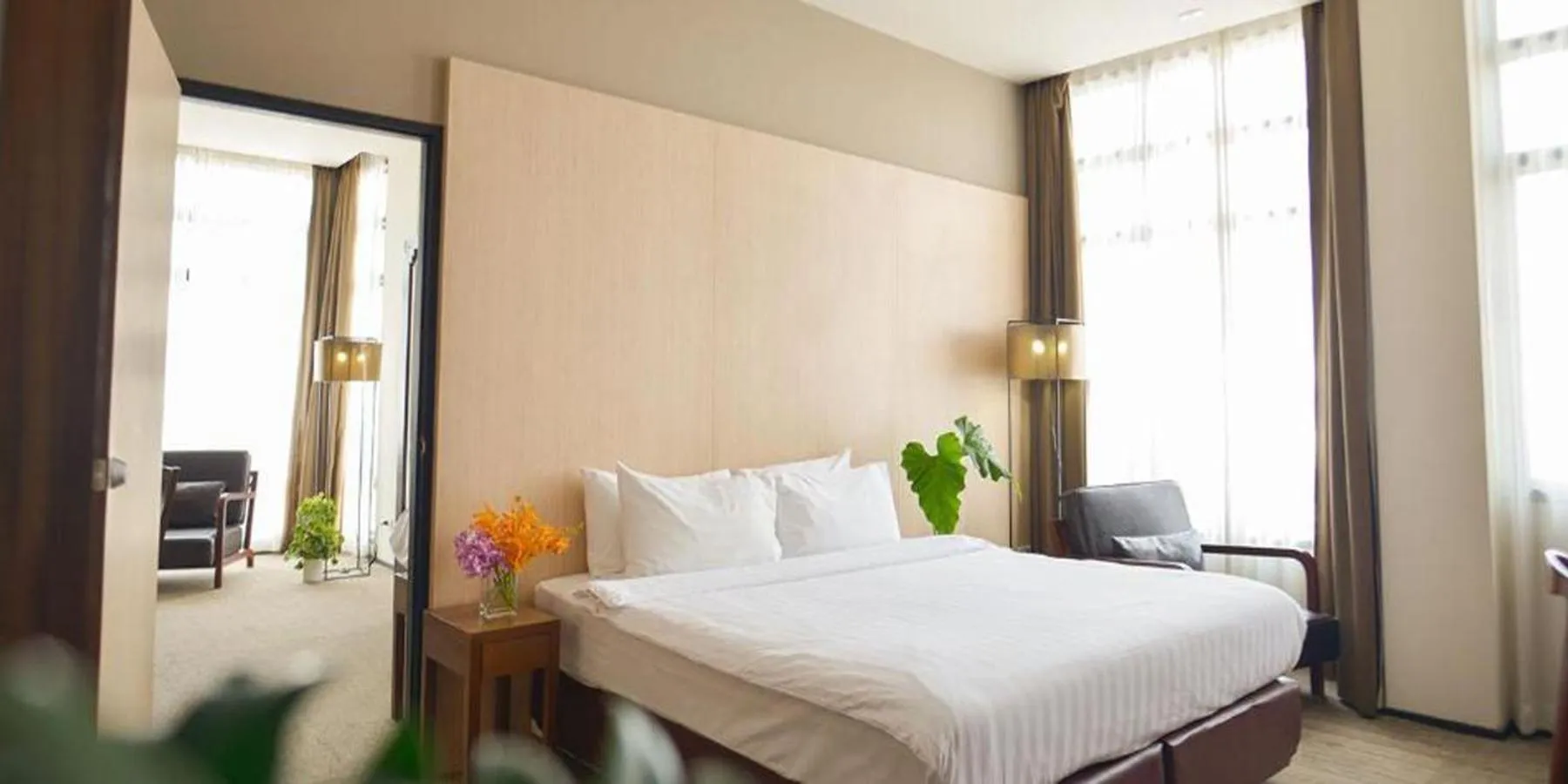 Bedroom, Bed in Grand Howard Hotel Bangkok